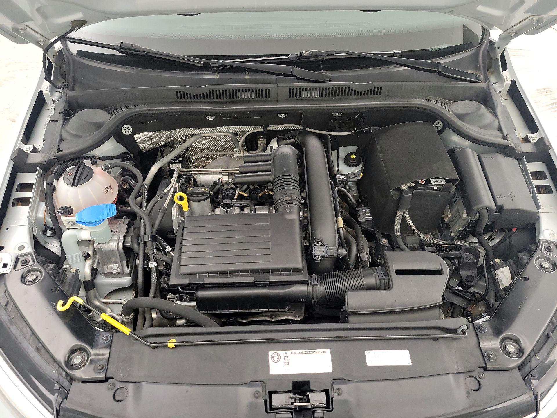 Thumbnail: 2017 Volkswagen Jetta - 15