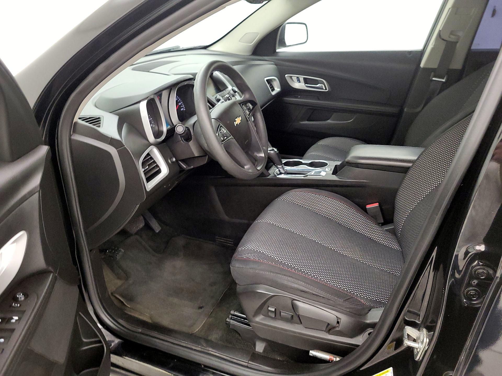 Thumbnail: 2017 Chevrolet Equinox - 11