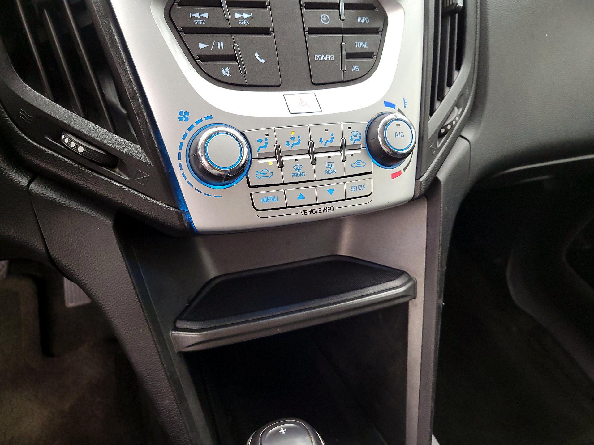 Thumbnail: 2017 Chevrolet Equinox - 14