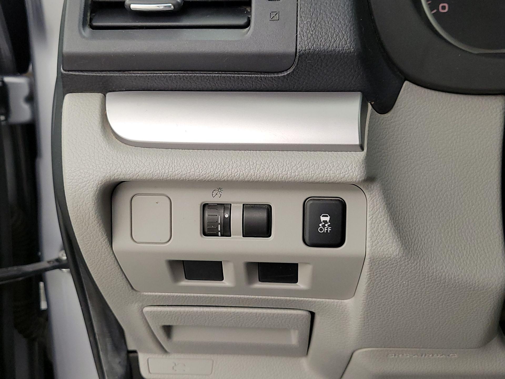 Thumbnail: 2014 Subaru Forester - 13