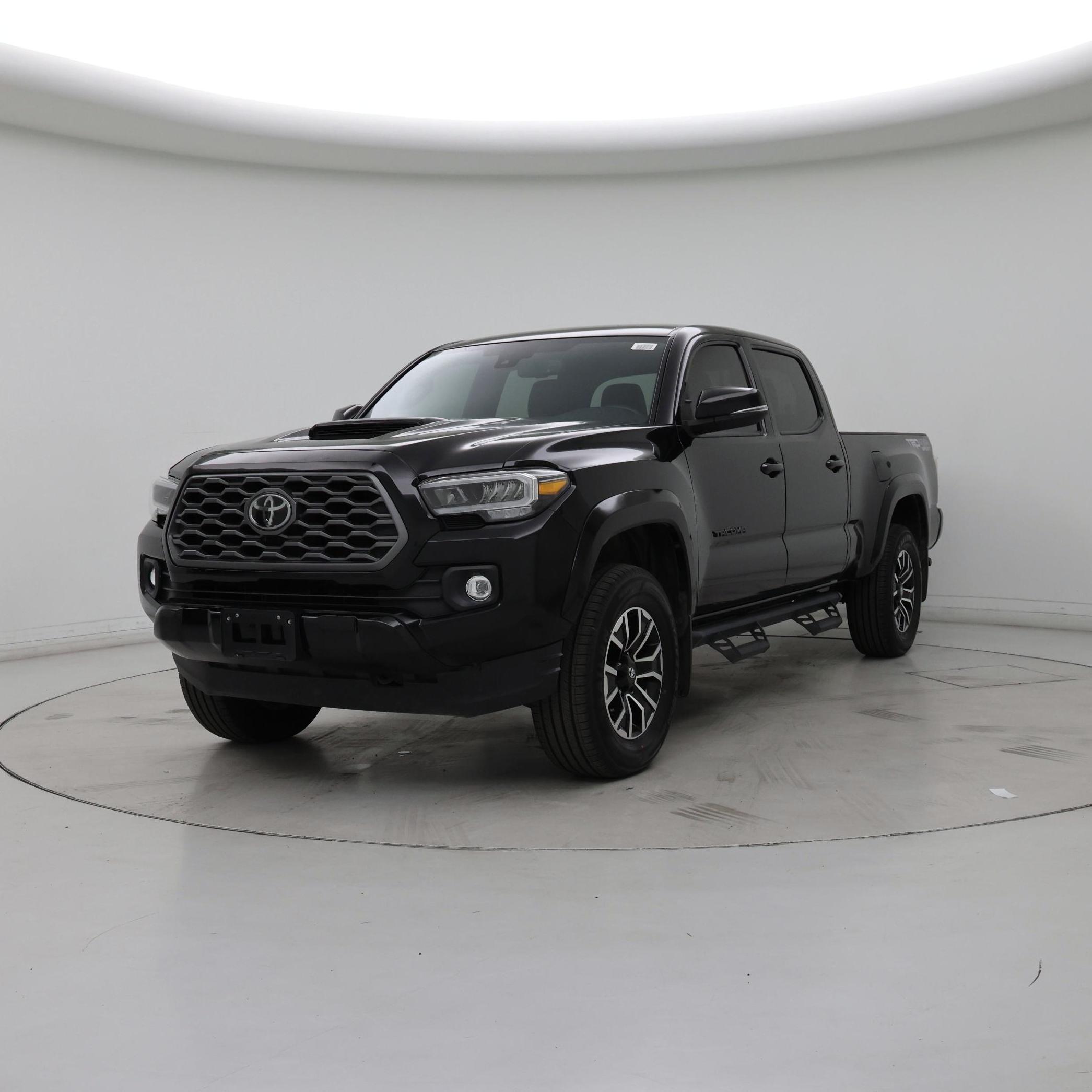 Thumbnail: 2022 Toyota Tacoma - 4