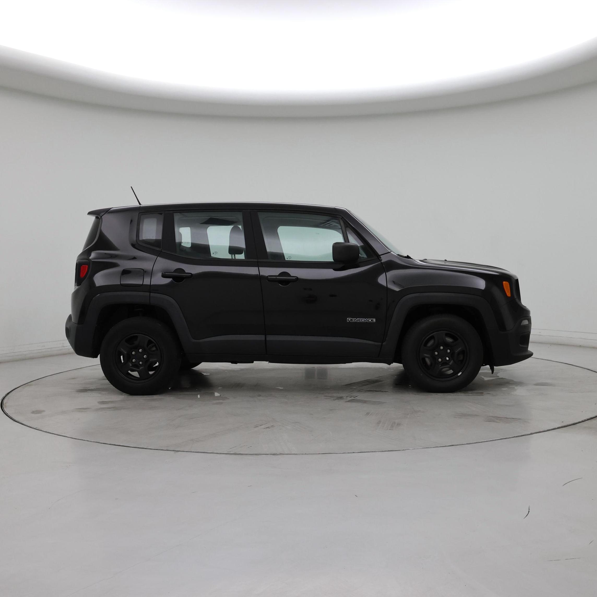 Thumbnail: 2017 Jeep Renegade - 7