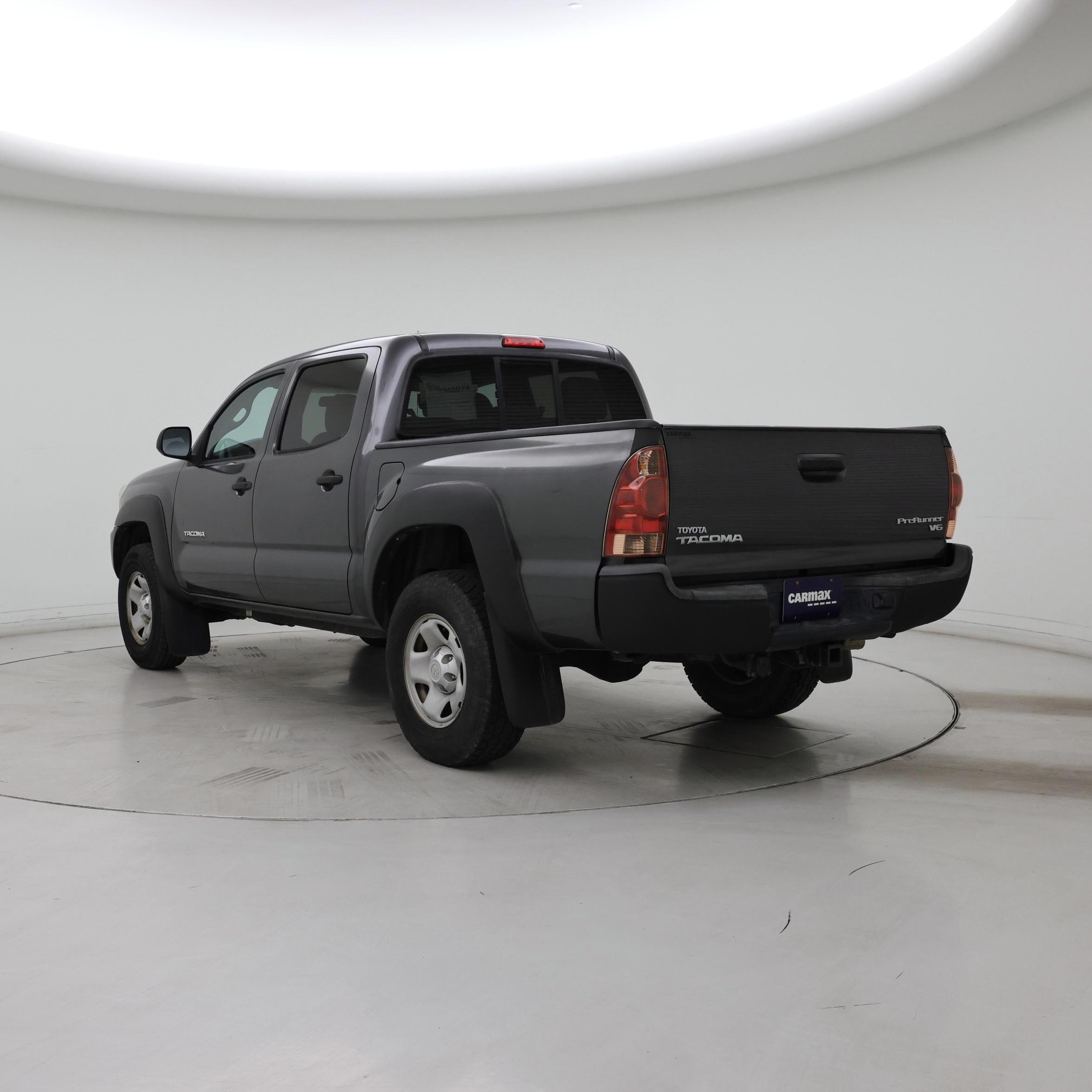 Thumbnail: 2014 Toyota Tacoma - 2