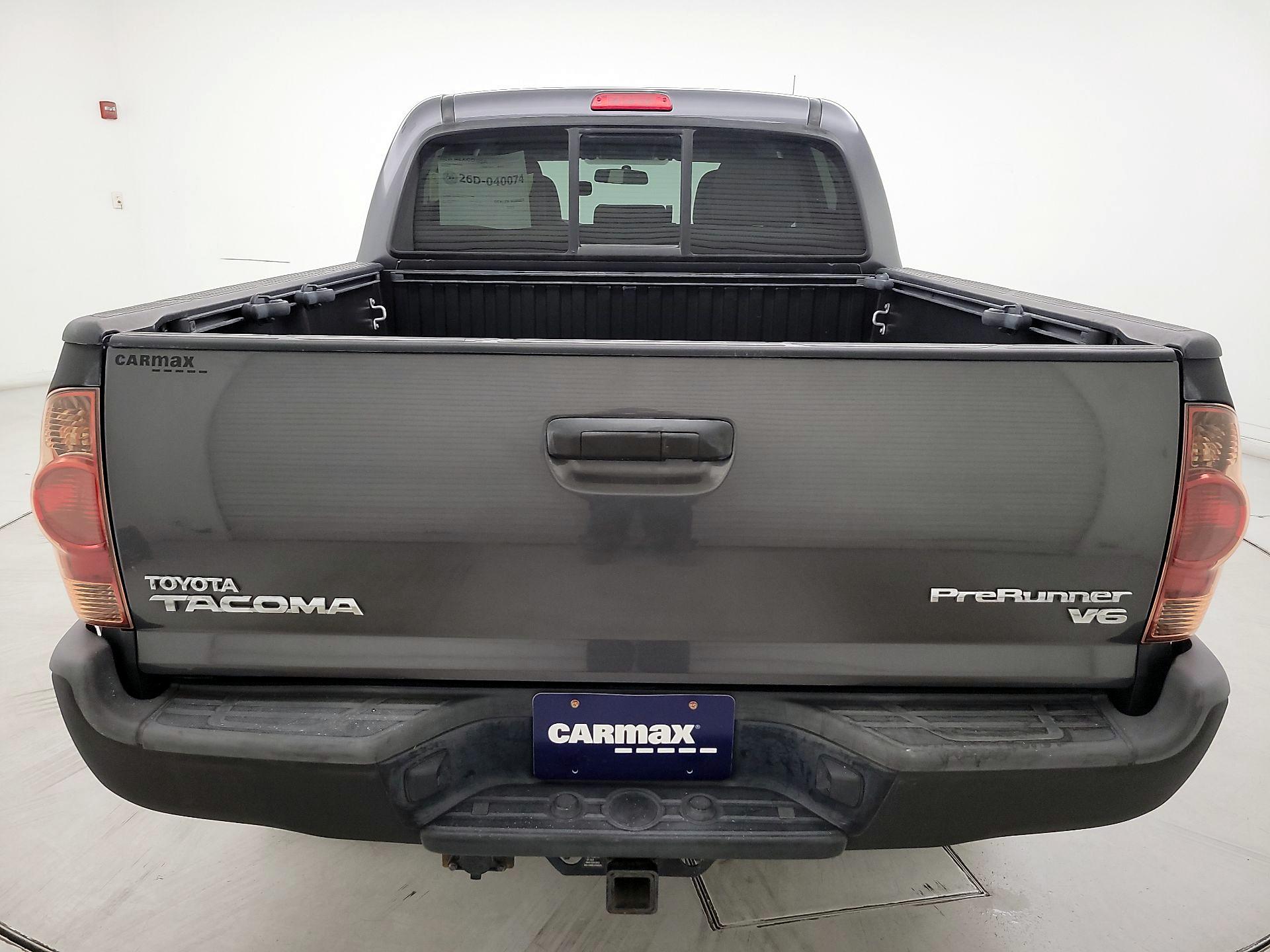 Thumbnail: 2014 Toyota Tacoma - 19