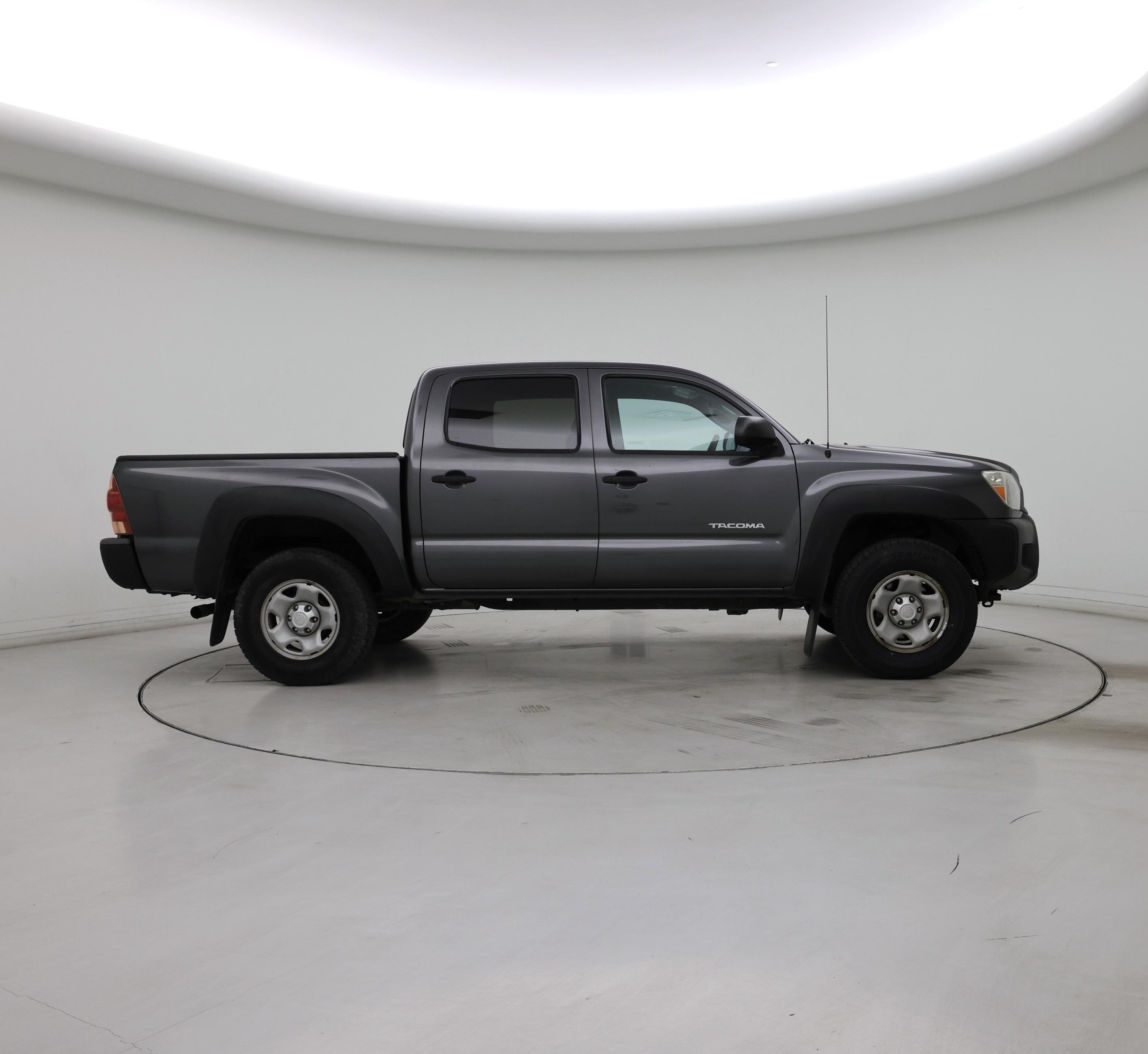 Thumbnail: 2014 Toyota Tacoma - 7