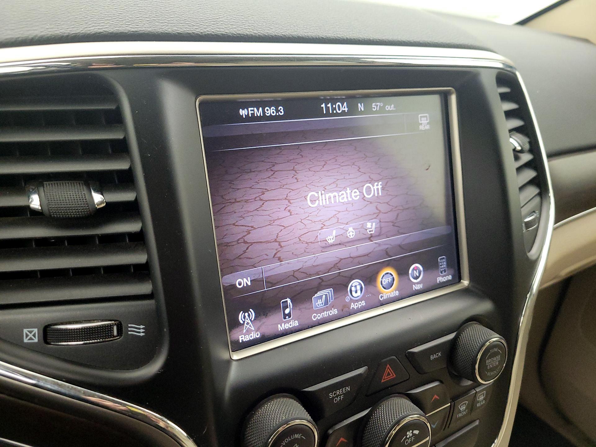 Thumbnail: 2015 Jeep Grand Cherokee - 13