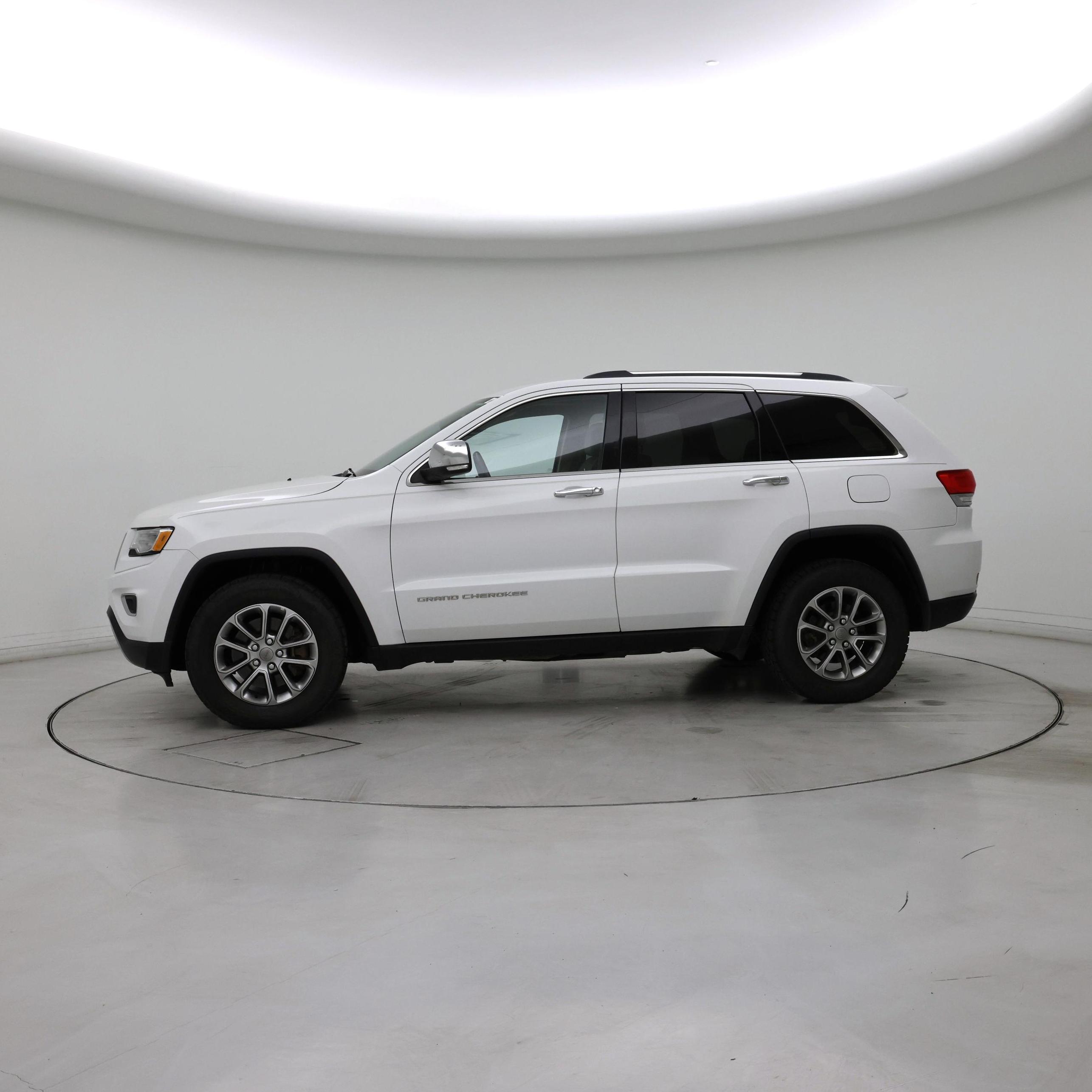 Thumbnail: 2015 Jeep Grand Cherokee - 3