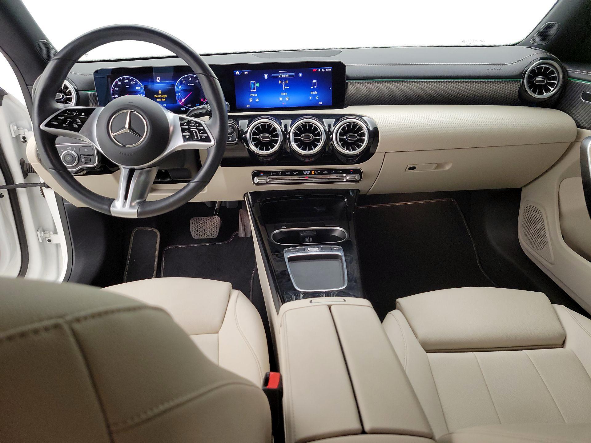 Thumbnail: 2025 Mercedes-Benz CLA - 9