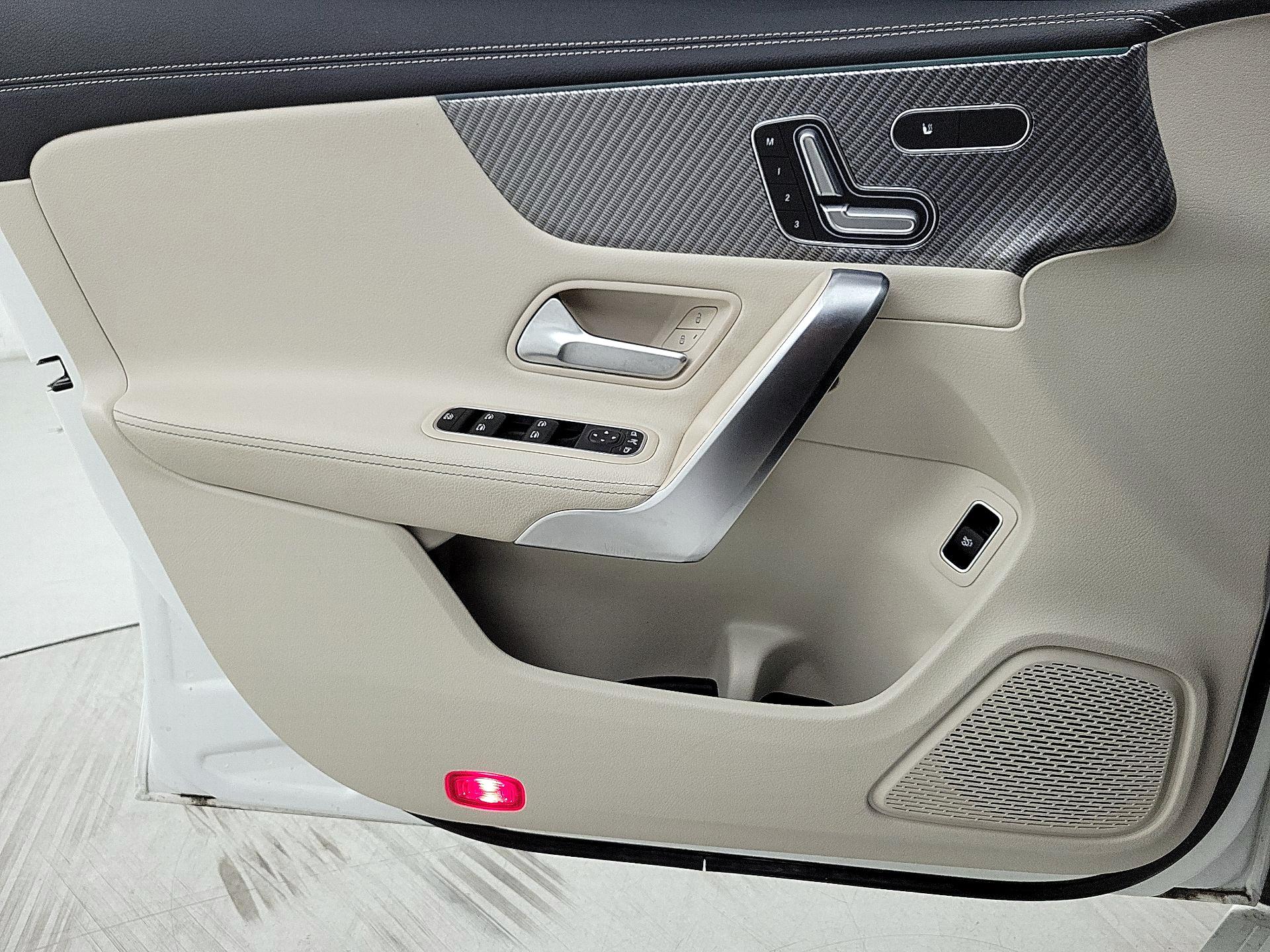 Thumbnail: 2025 Mercedes-Benz CLA - 12