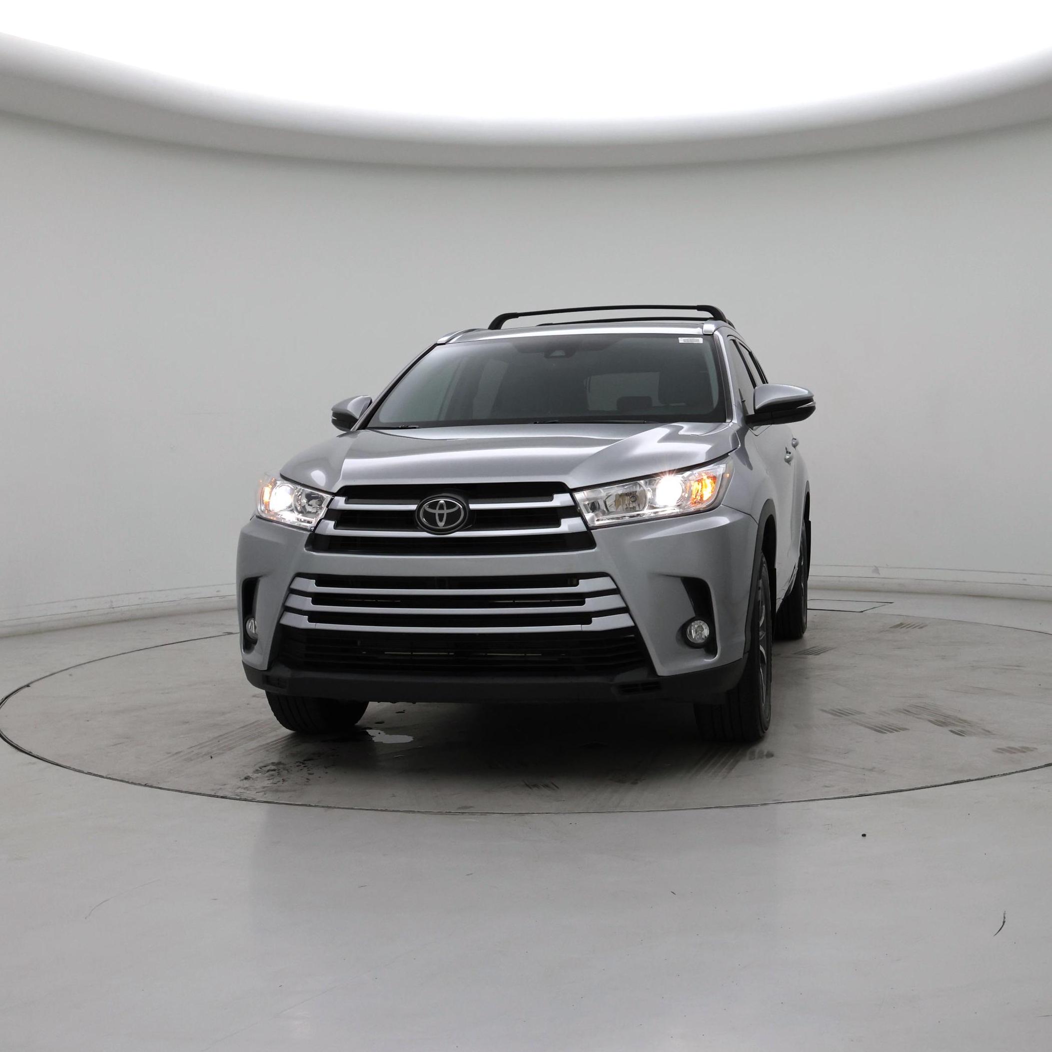 Thumbnail: 2018 Toyota Highlander - 5