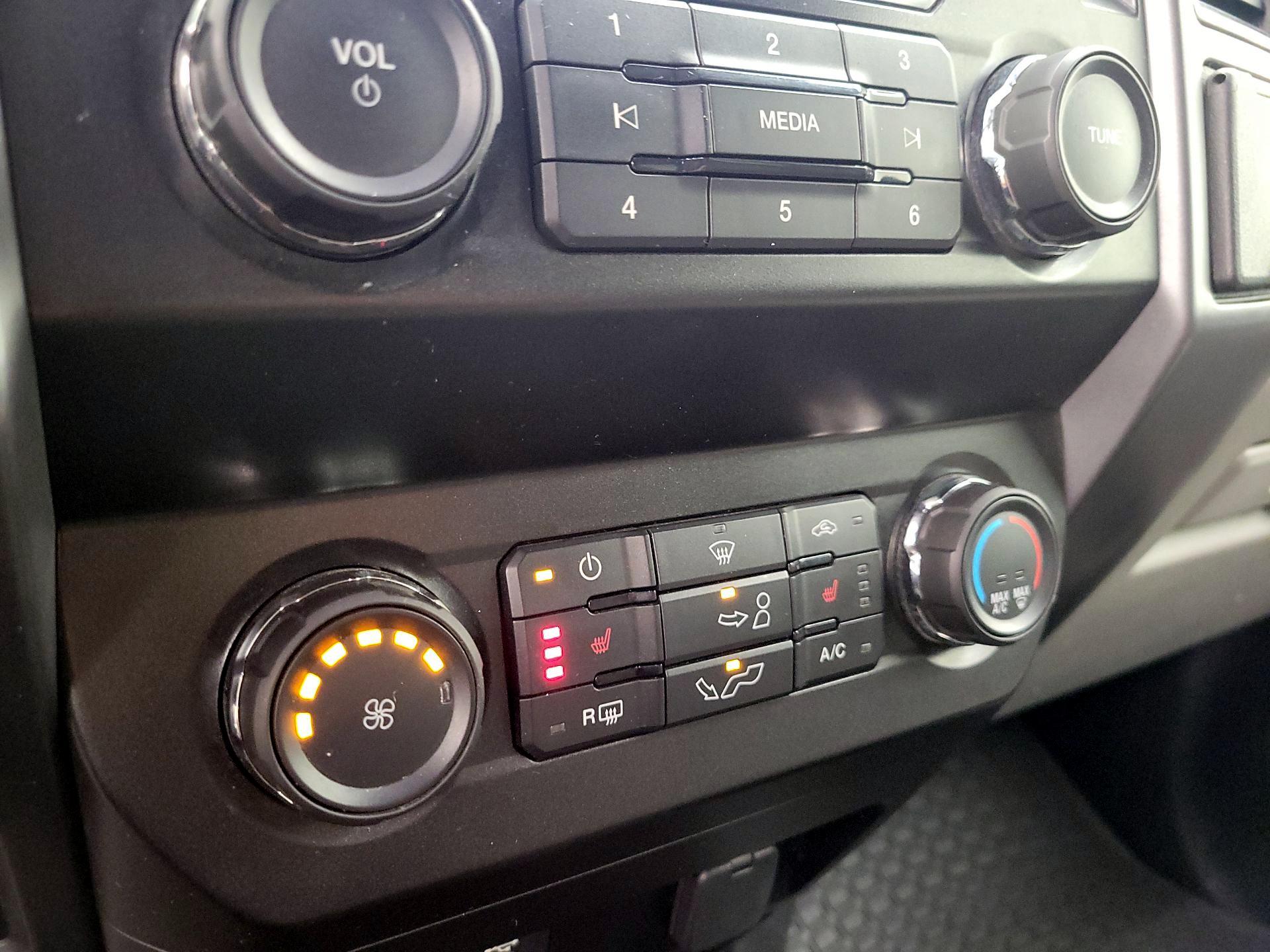 Thumbnail: 2019 Ford F-150 - 16