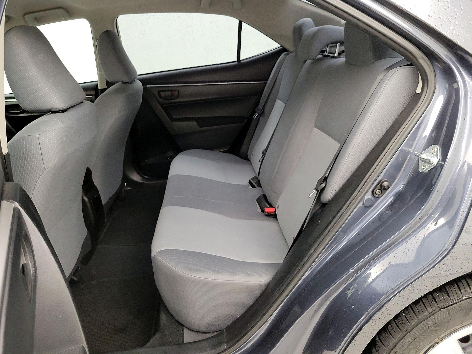 Thumbnail: 2014 Toyota Corolla - 18