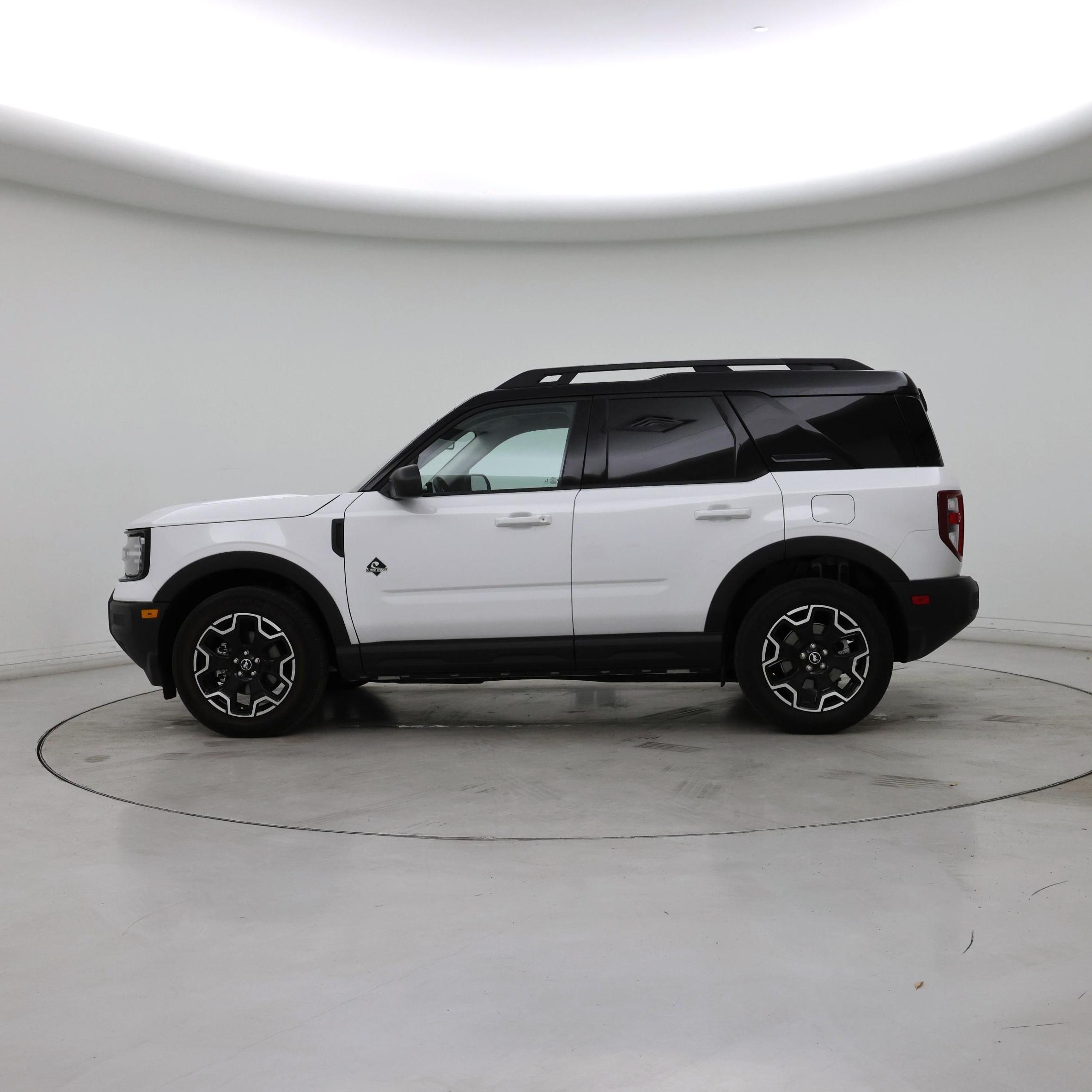 Thumbnail: 2025 Ford Bronco Sport - 3