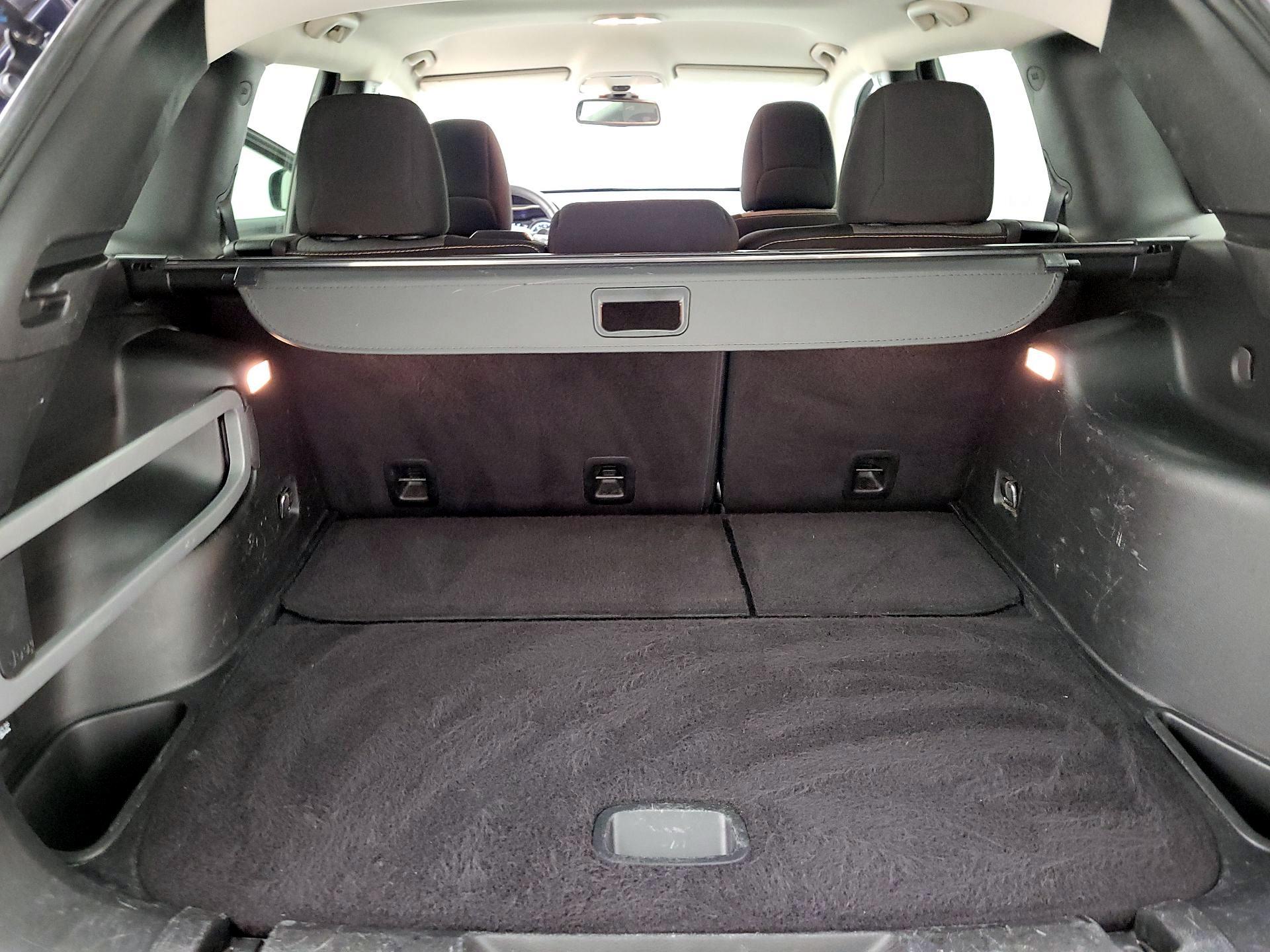 Thumbnail: 2016 Jeep Cherokee - 16