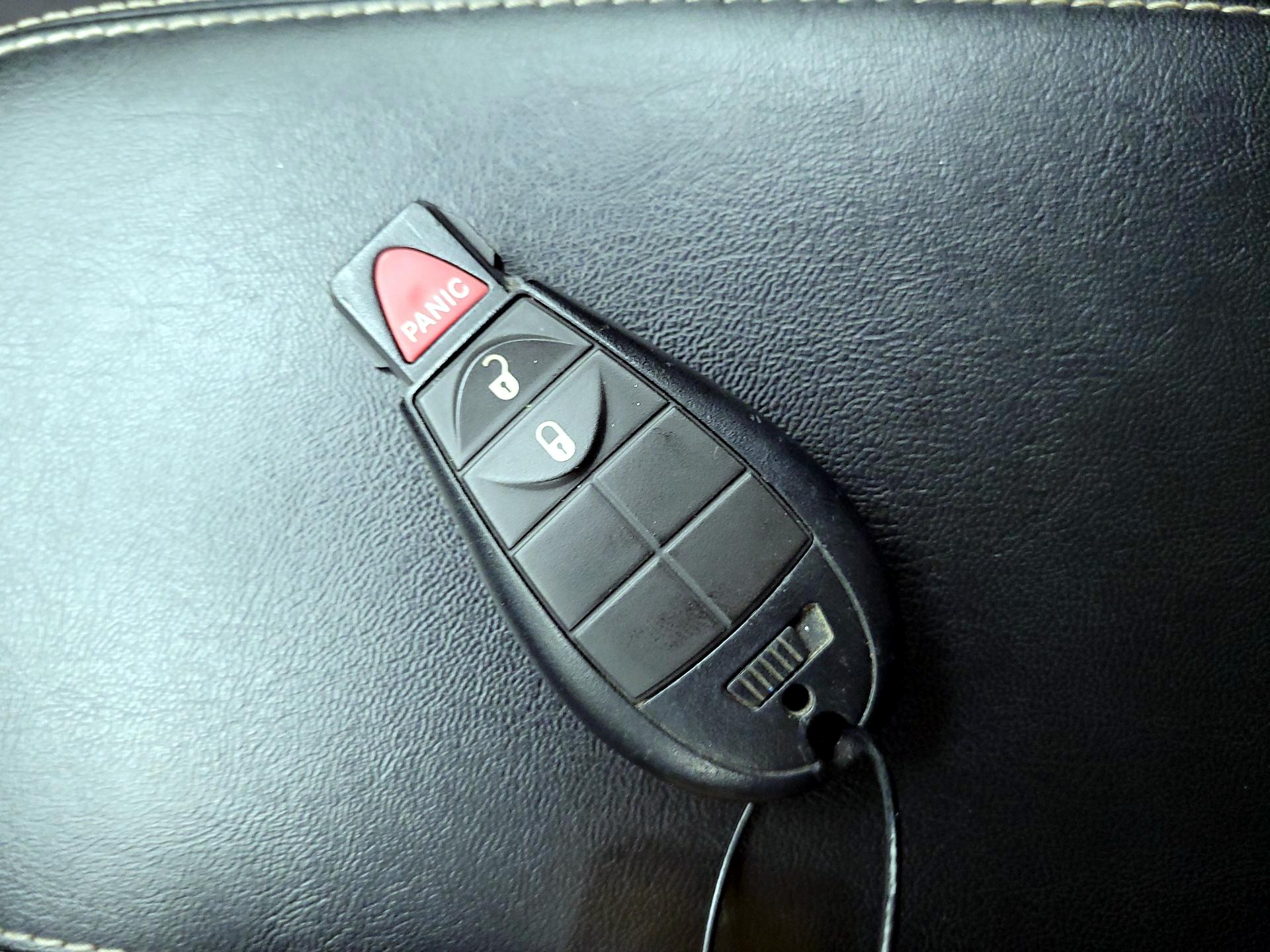 Thumbnail: 2016 Jeep Cherokee - 18