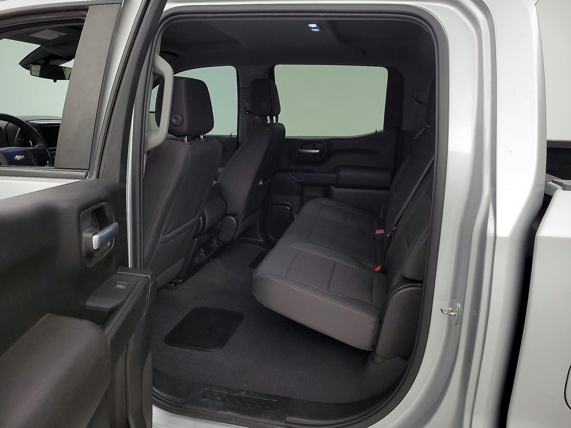 Thumbnail: 2022 Chevrolet Silverado 1500 - 19