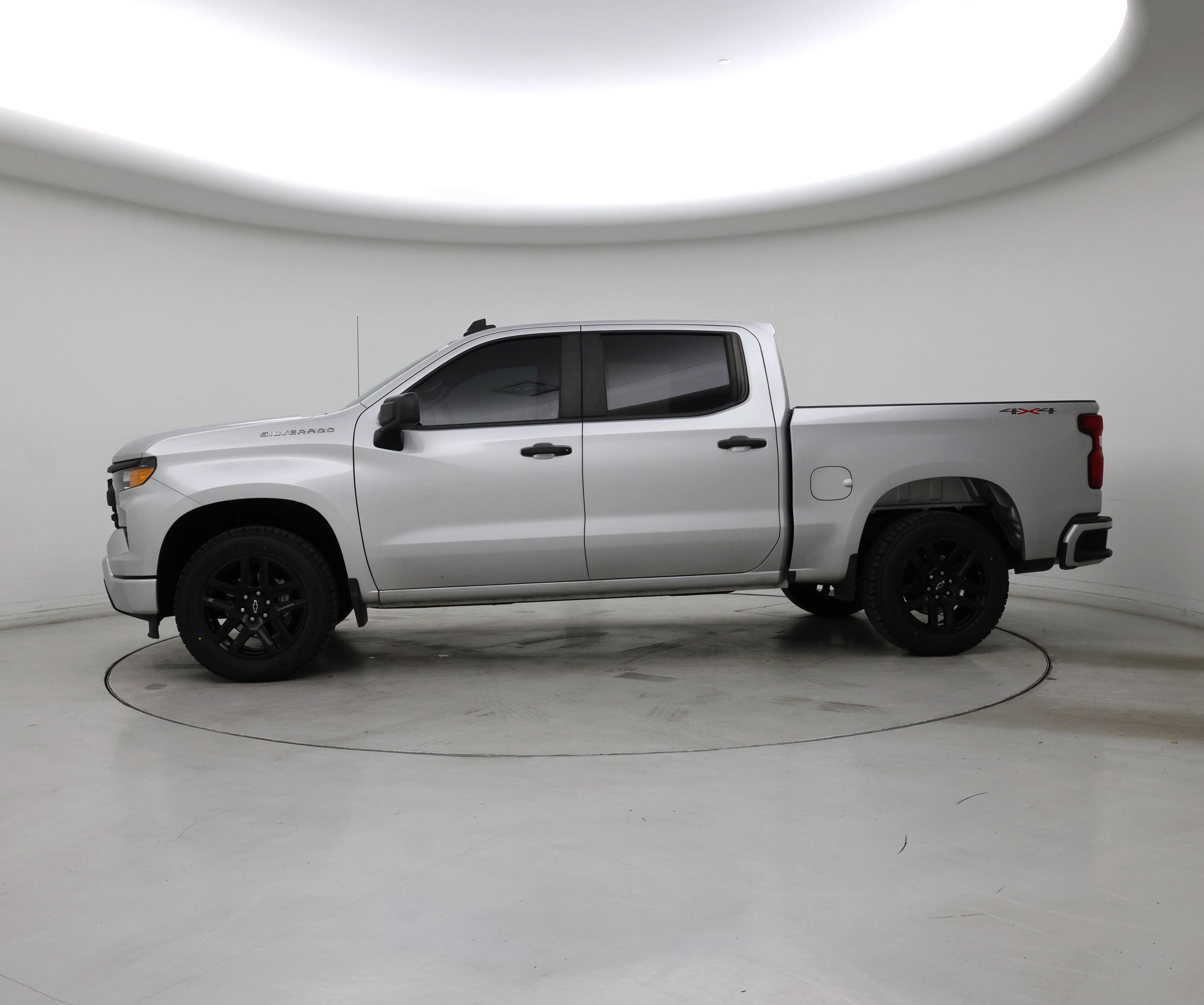 Thumbnail: 2022 Chevrolet Silverado 1500 - 3
