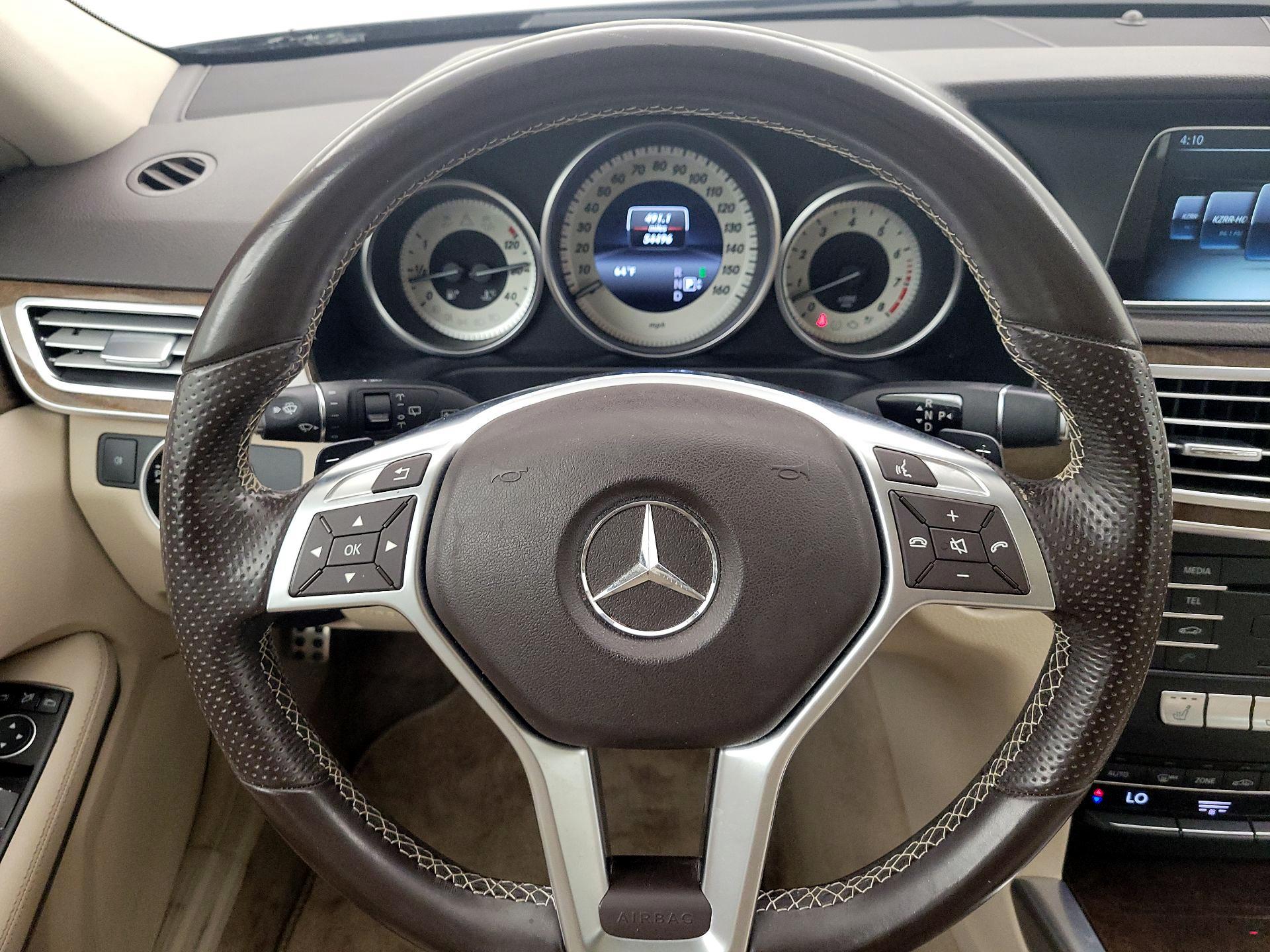 Thumbnail: 2016 Mercedes-Benz E-Class - 10