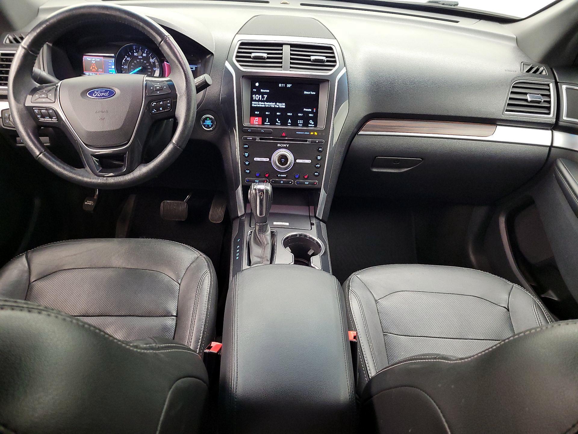 Thumbnail: 2018 Ford Explorer - 9