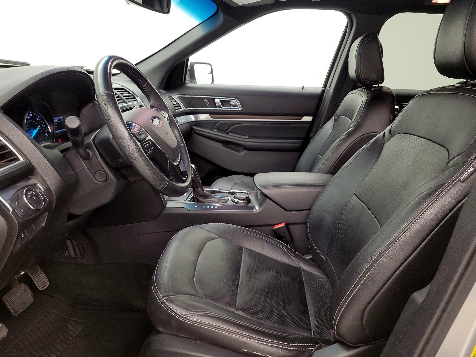 Thumbnail: 2018 Ford Explorer - 11