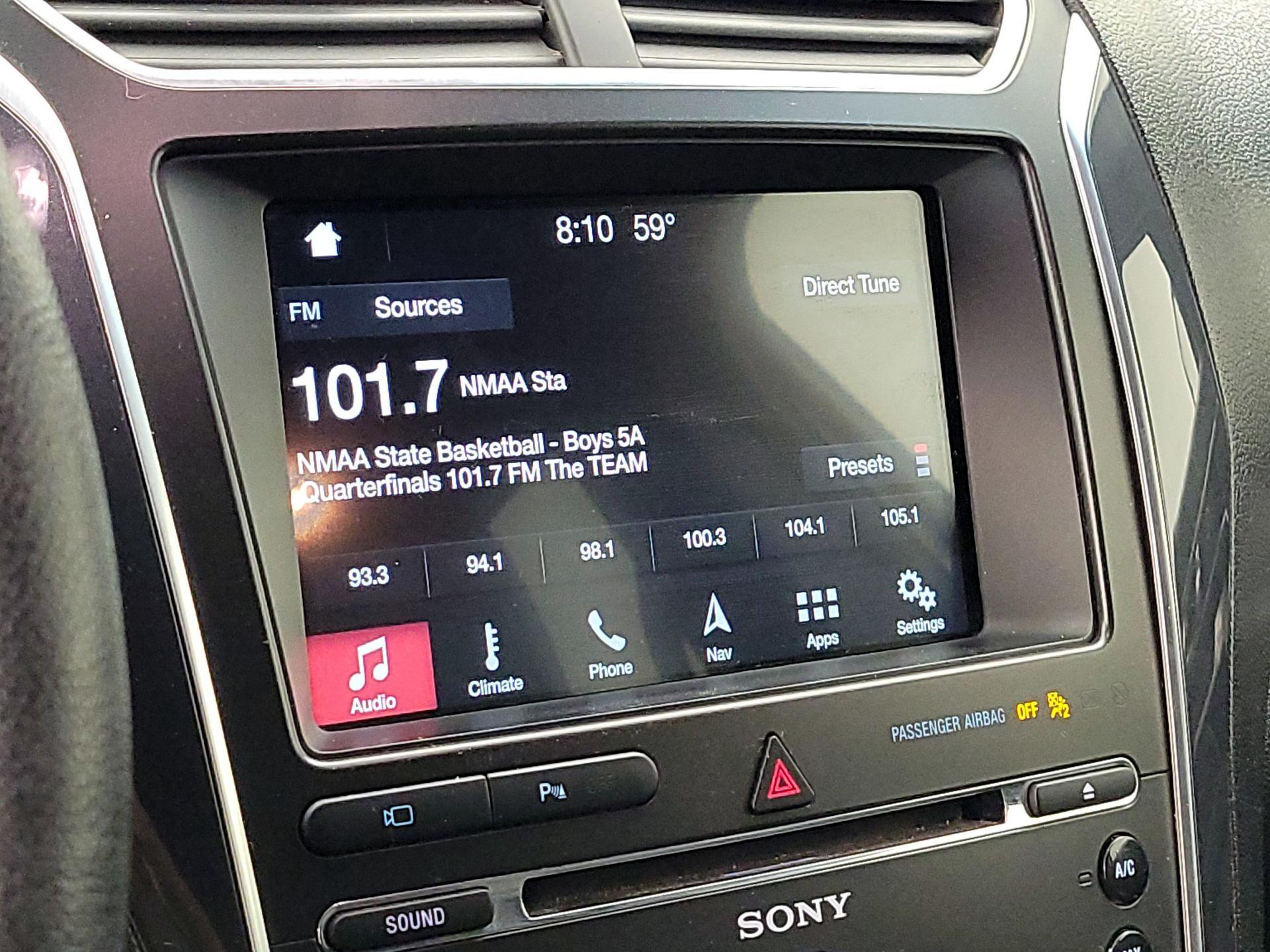 Thumbnail: 2018 Ford Explorer - 14