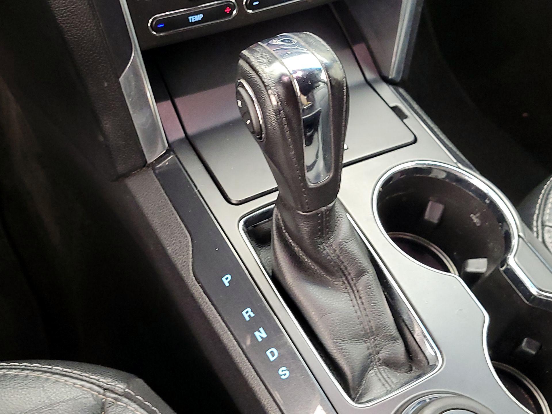 Thumbnail: 2018 Ford Explorer - 16