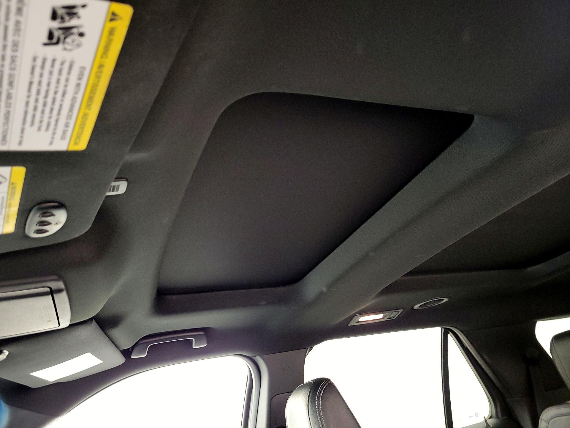 Thumbnail: 2018 Ford Explorer - 17