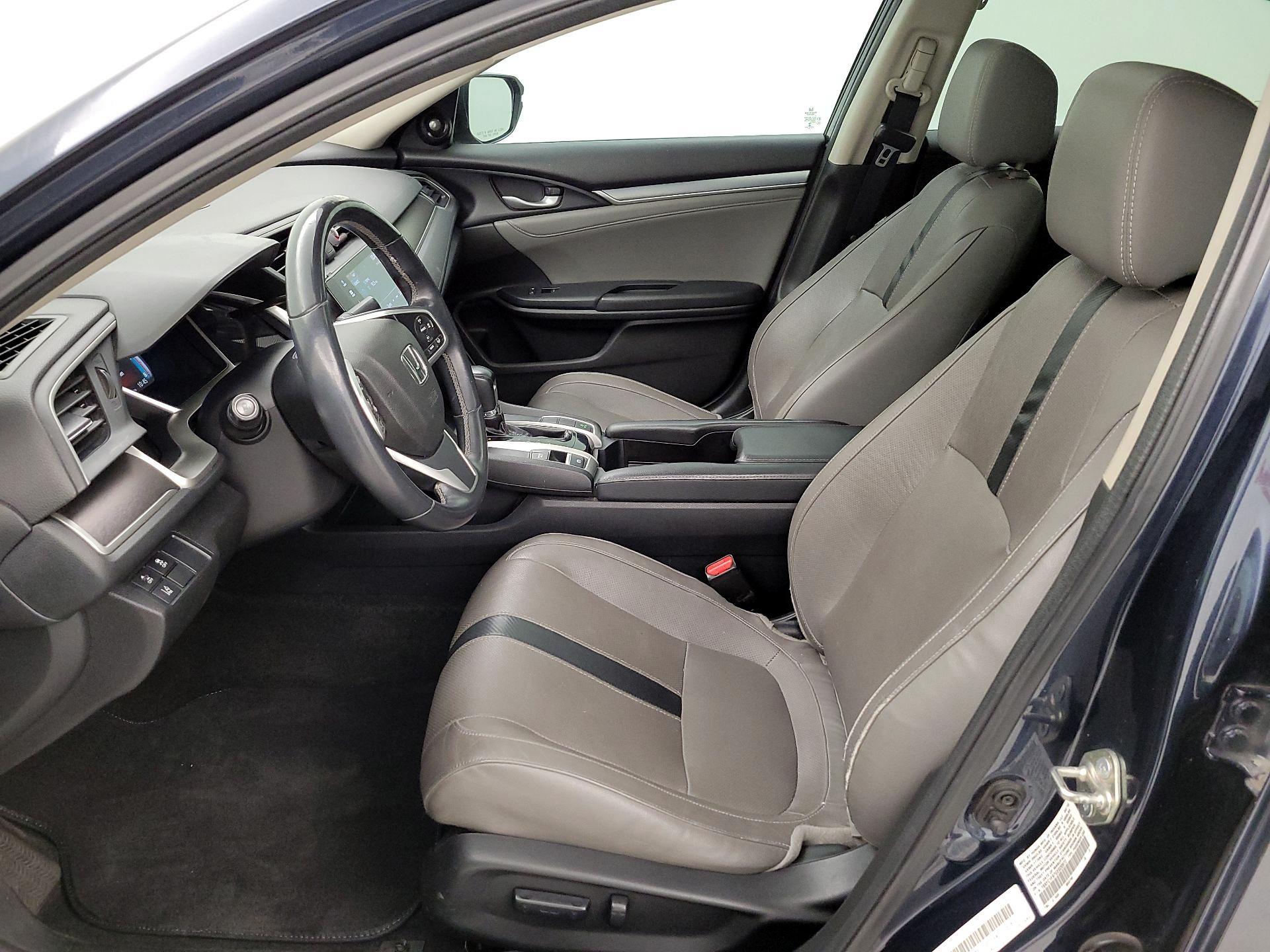 Thumbnail: 2016 Honda Civic - 11