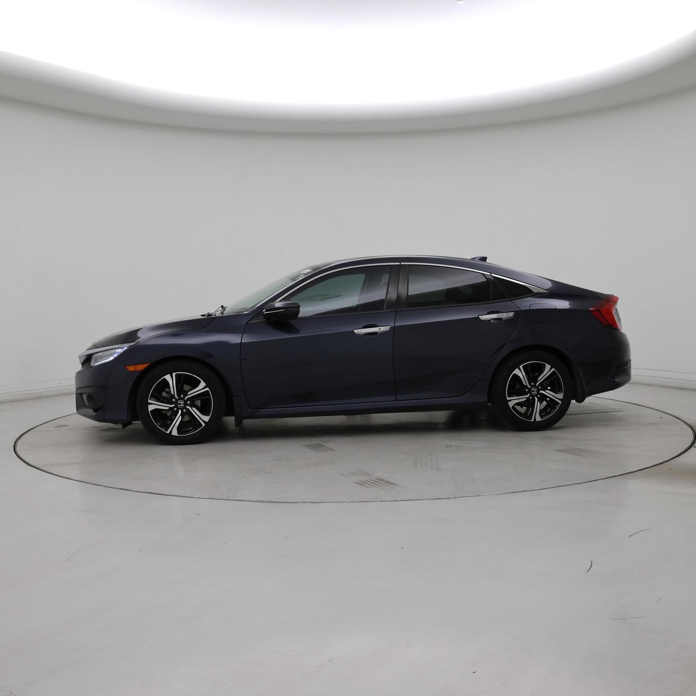Thumbnail: 2016 Honda Civic - 3
