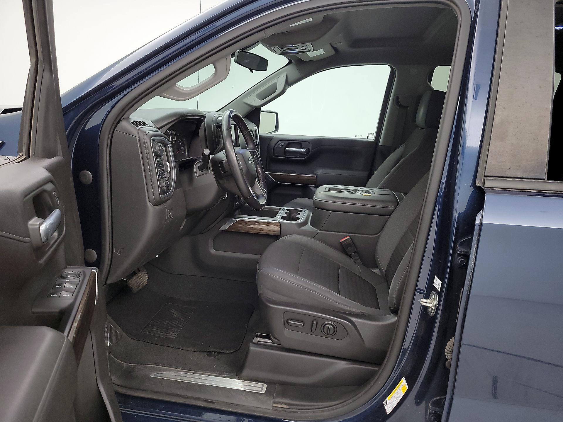 Thumbnail: 2021 Chevrolet Silverado 1500 - 11