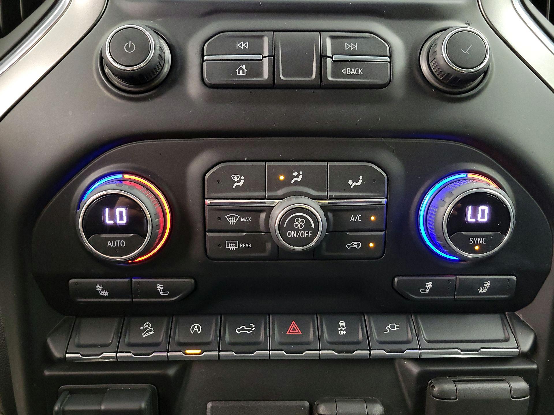 Thumbnail: 2021 Chevrolet Silverado 1500 - 16