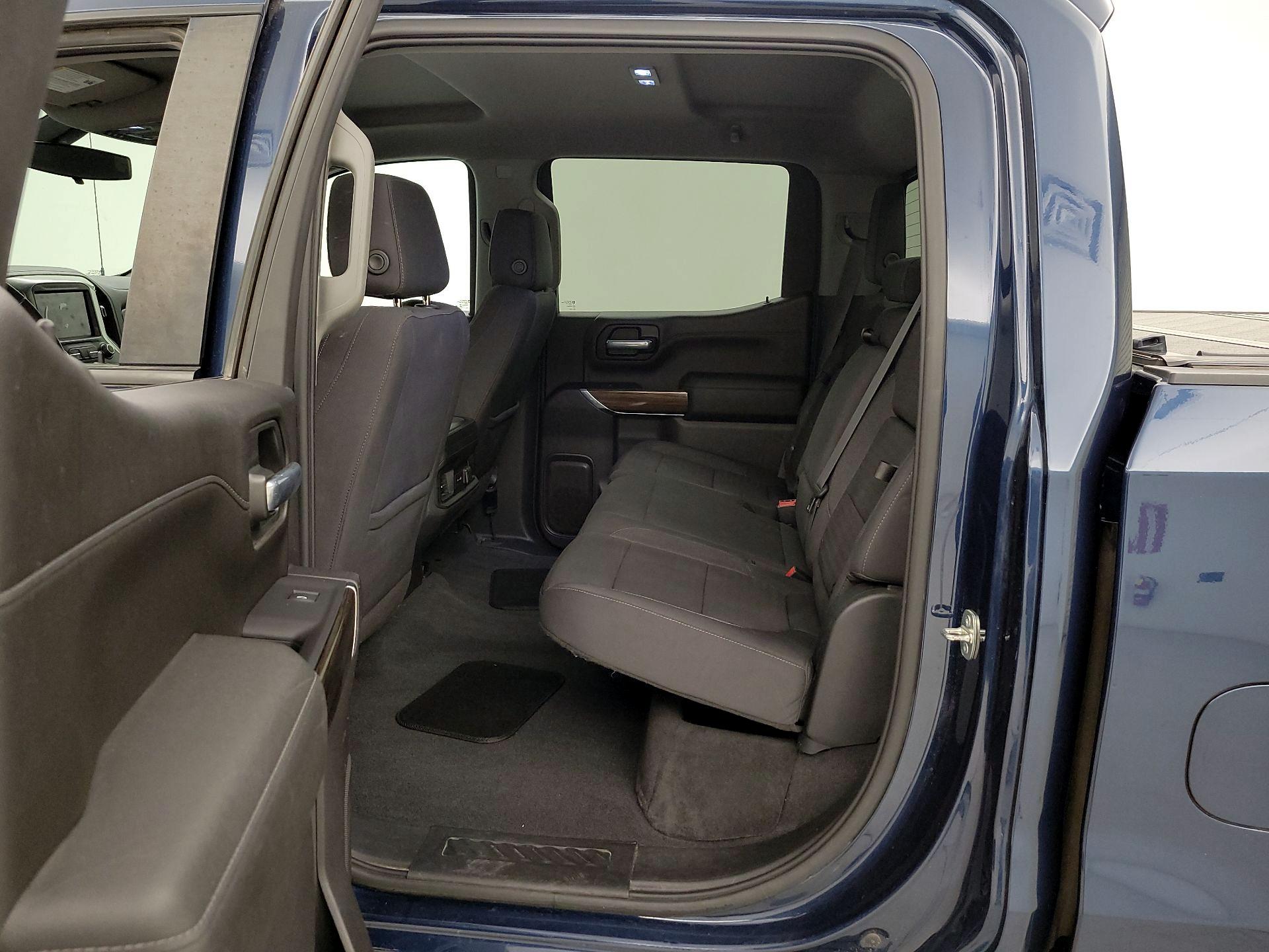 Thumbnail: 2021 Chevrolet Silverado 1500 - 19