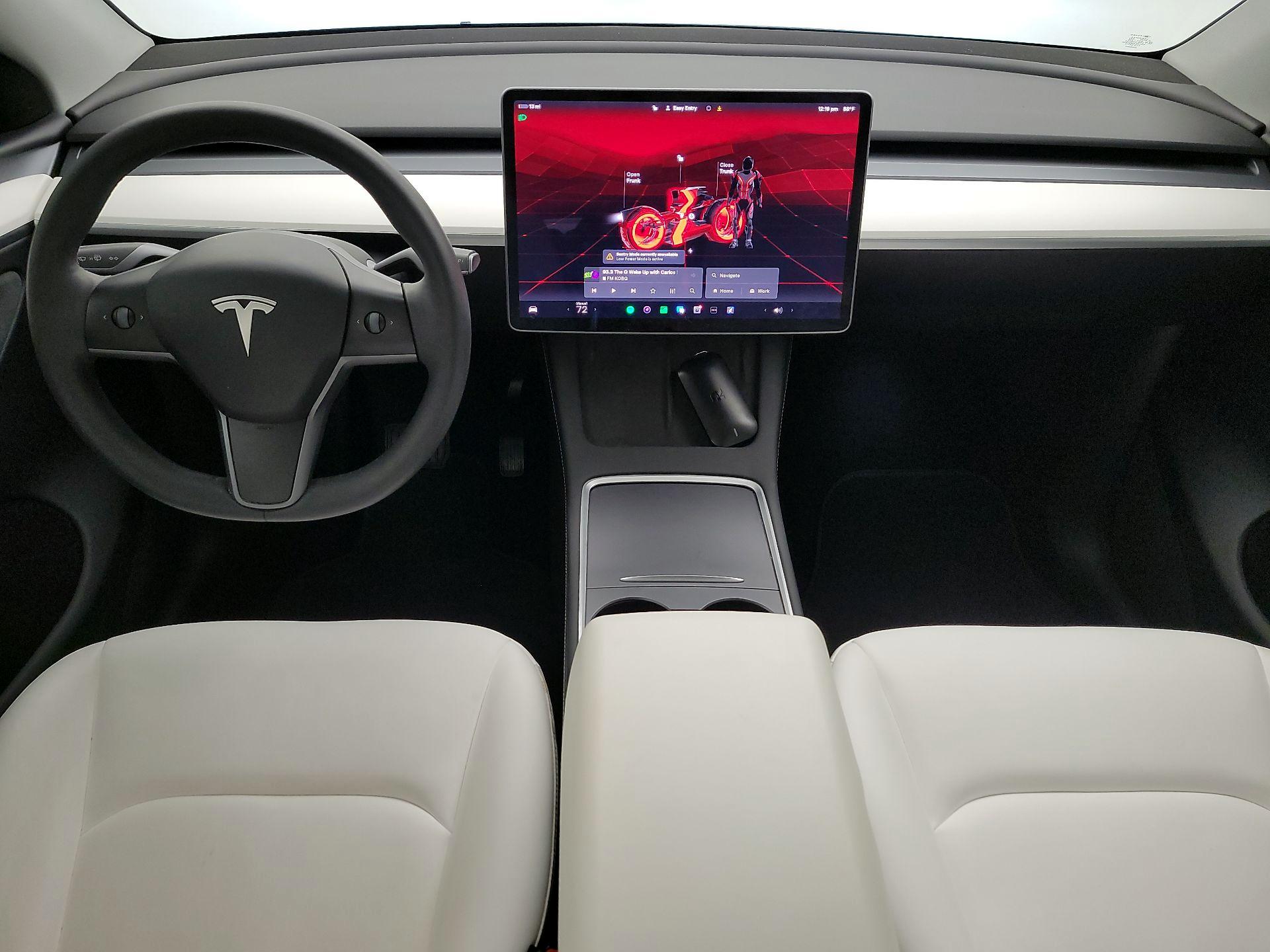 Thumbnail: 2023 Tesla Model Y - 9