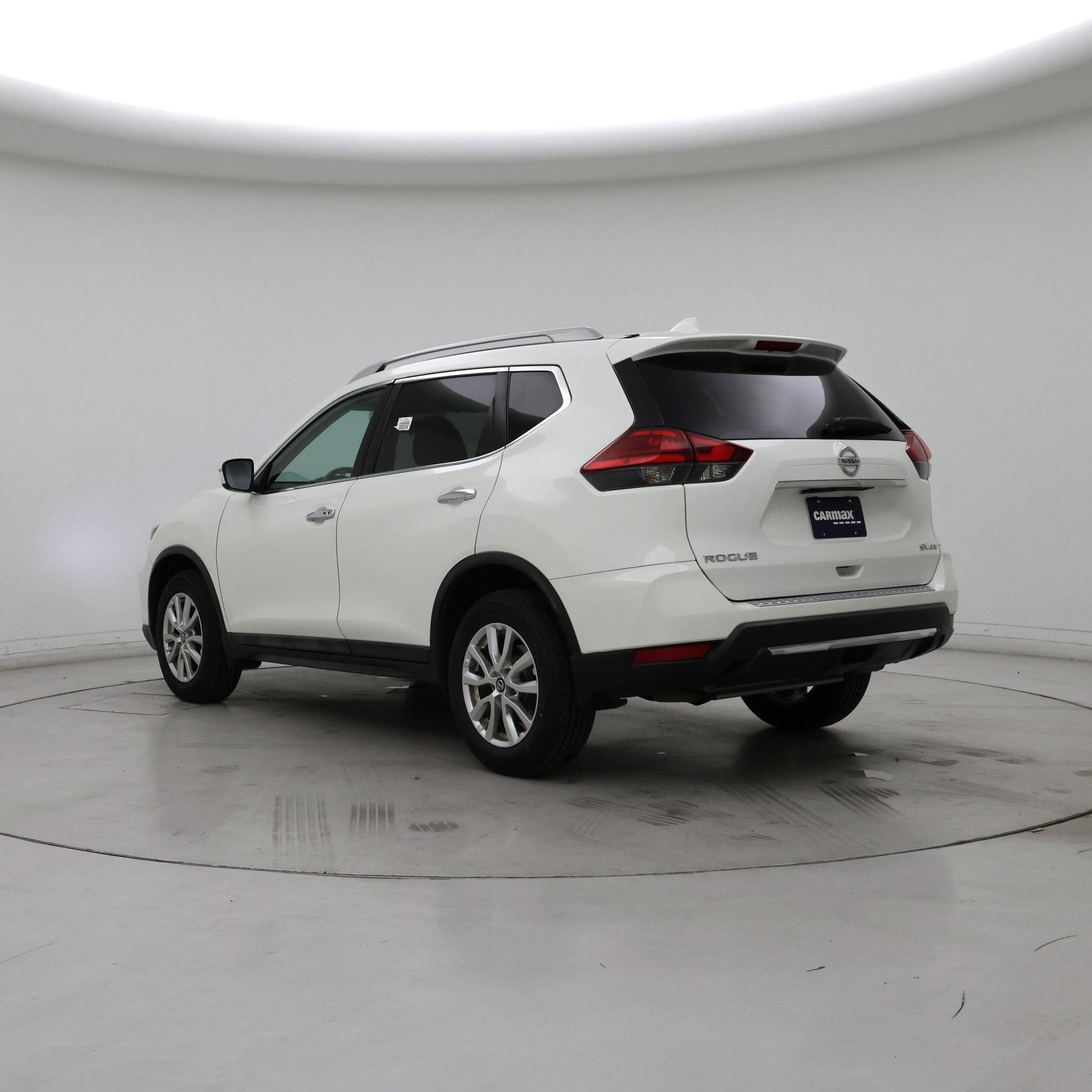 Thumbnail: 2017 Nissan Rogue - 2