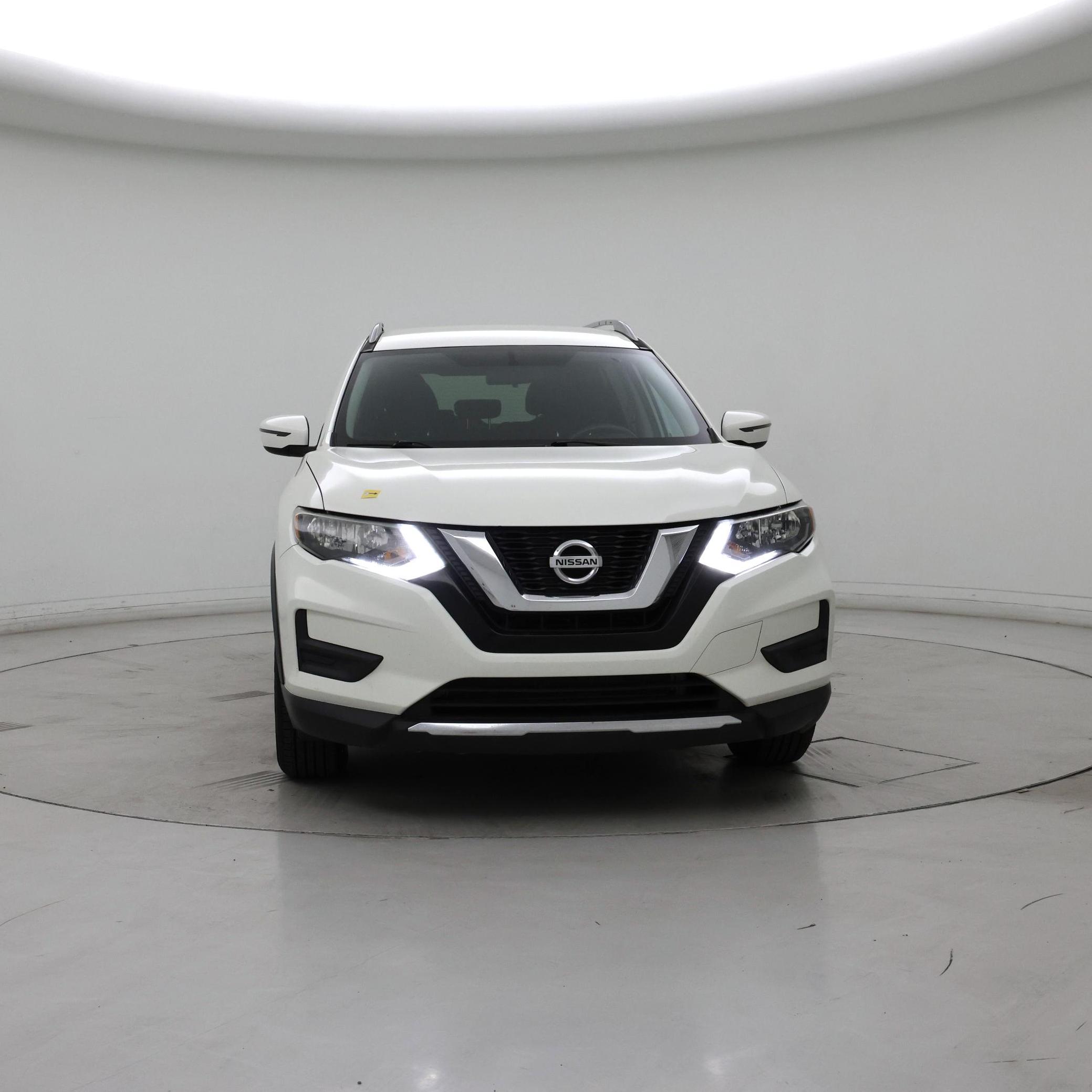 Thumbnail: 2017 Nissan Rogue - 5