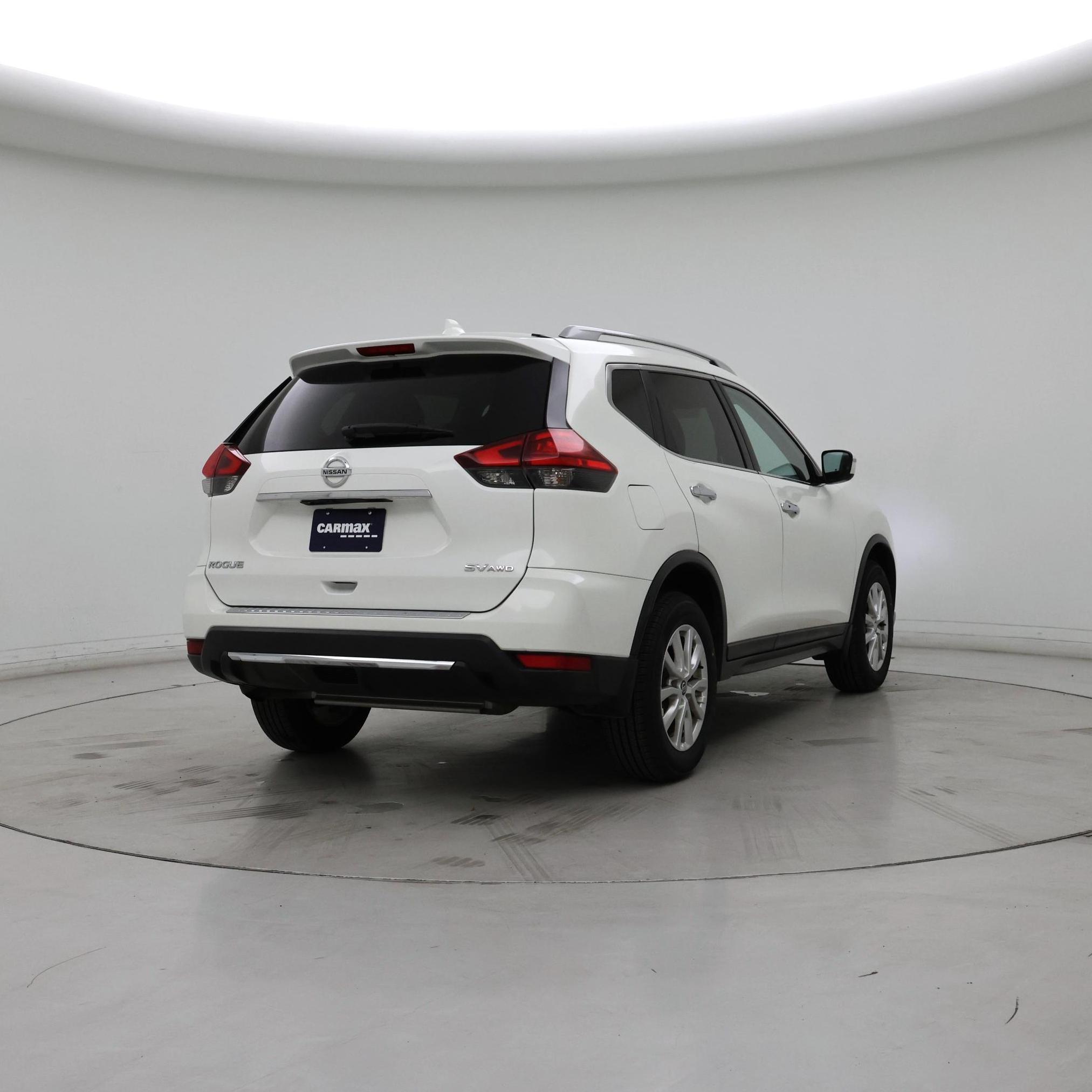 Thumbnail: 2017 Nissan Rogue - 8