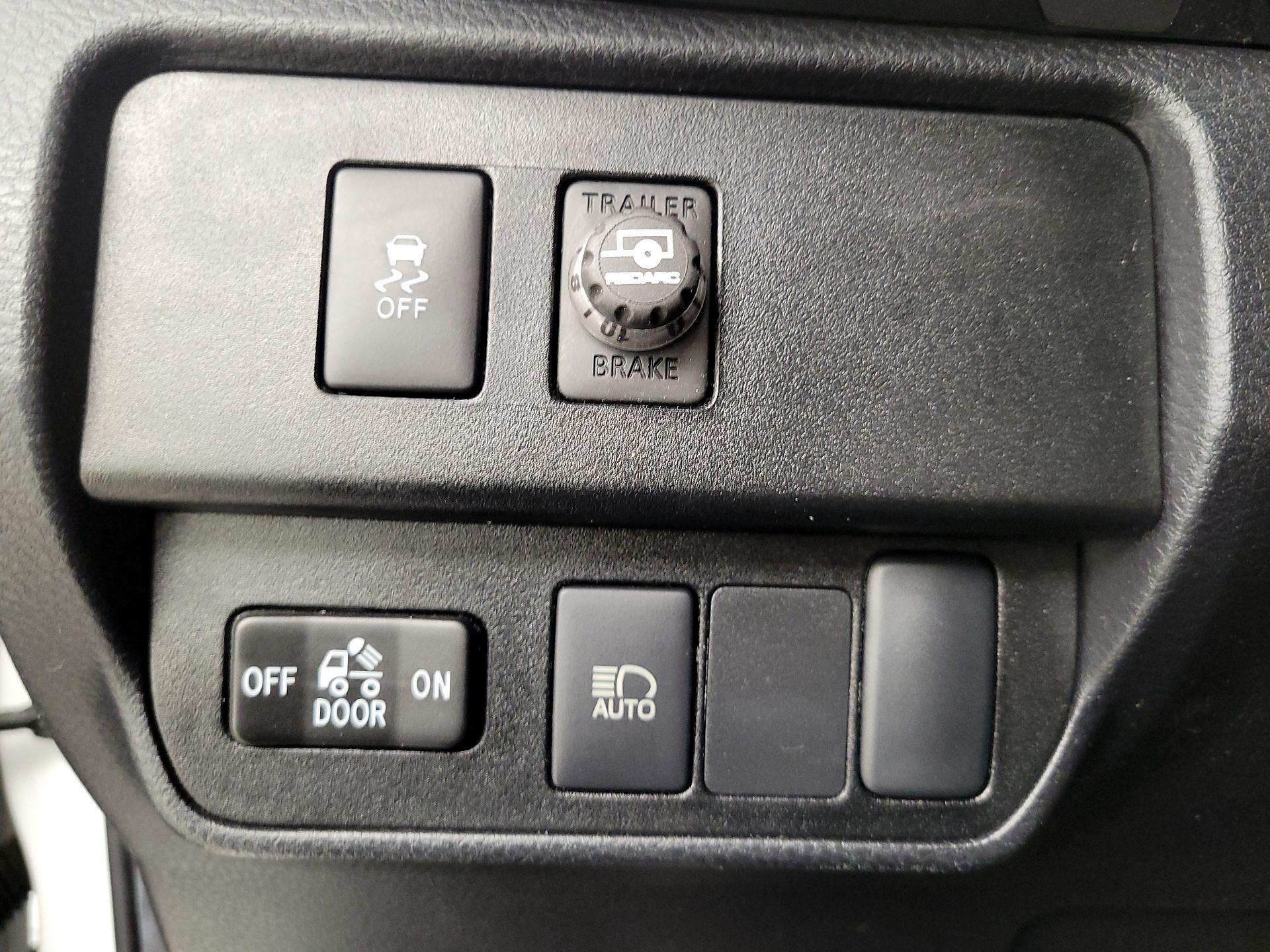 Thumbnail: 2023 Toyota Tacoma - 13