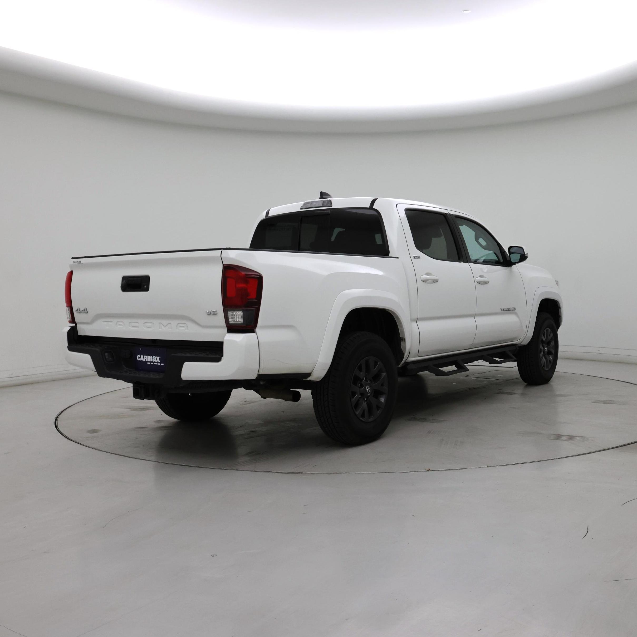 Thumbnail: 2023 Toyota Tacoma - 8