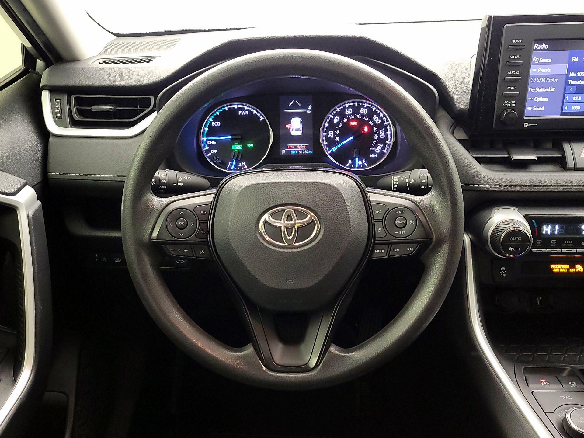 Thumbnail: 2021 Toyota RAV4 - 10