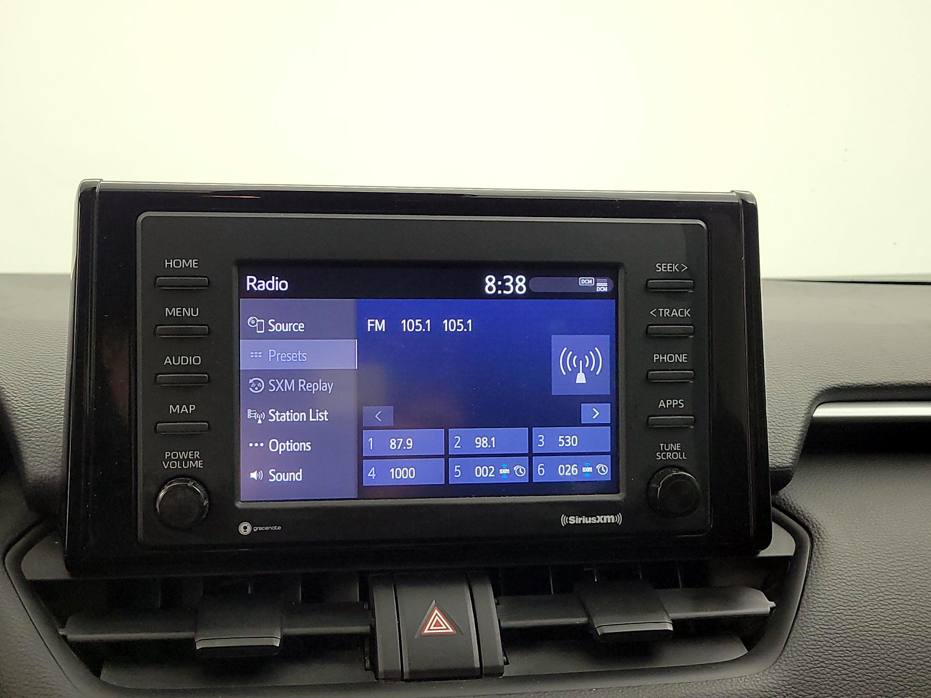 Thumbnail: 2021 Toyota RAV4 - 15