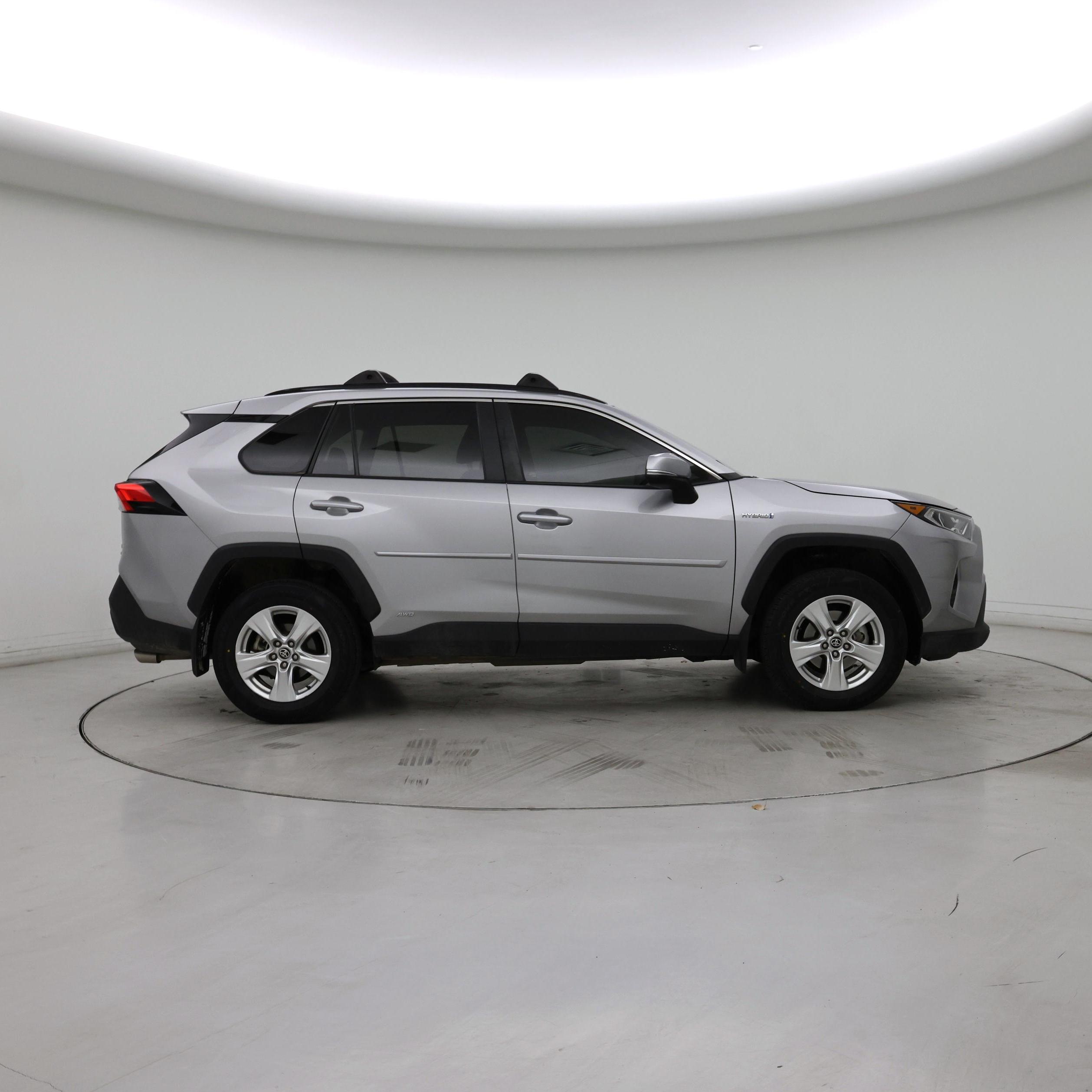 Thumbnail: 2021 Toyota RAV4 - 7