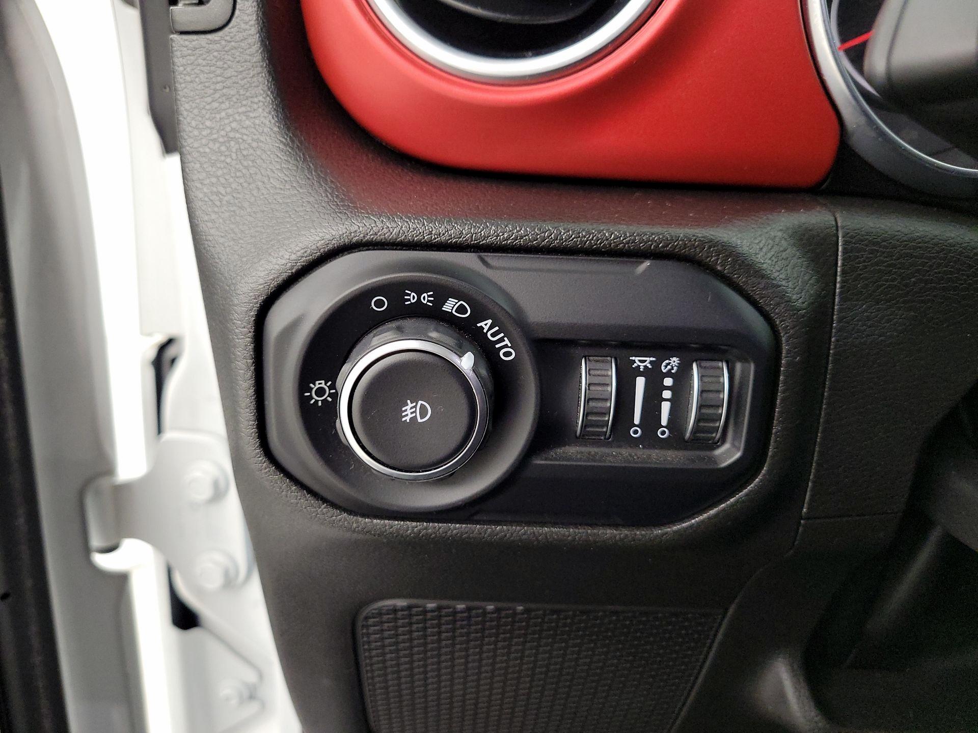 Thumbnail: 2022 Jeep Wrangler - 13