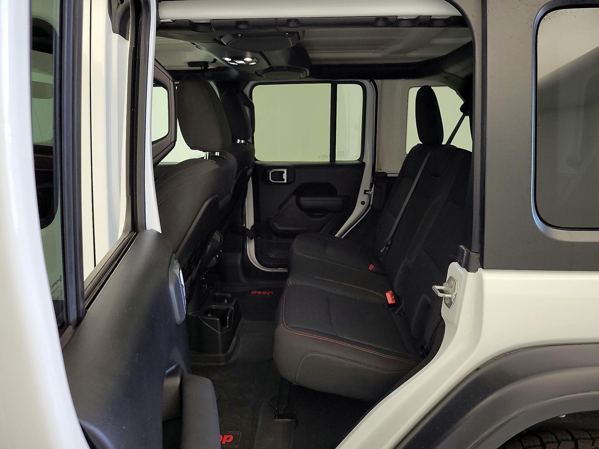 Thumbnail: 2022 Jeep Wrangler - 19