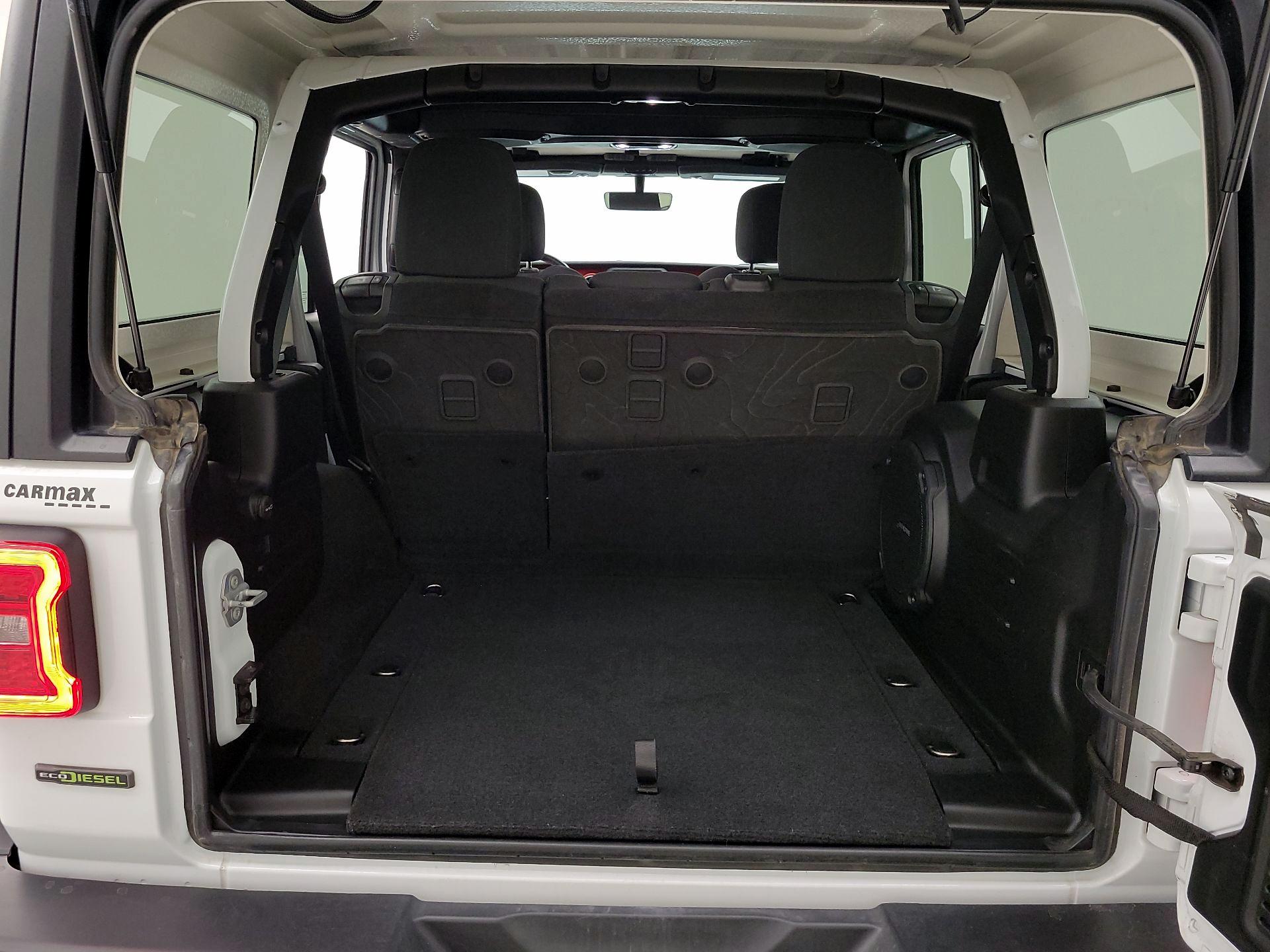 Thumbnail: 2022 Jeep Wrangler - 20