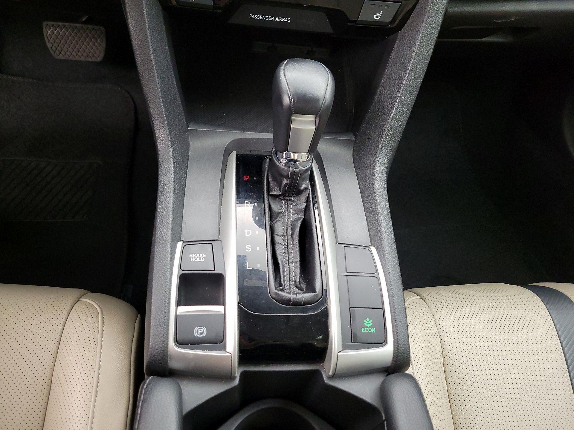 Thumbnail: 2016 Honda Civic - 17