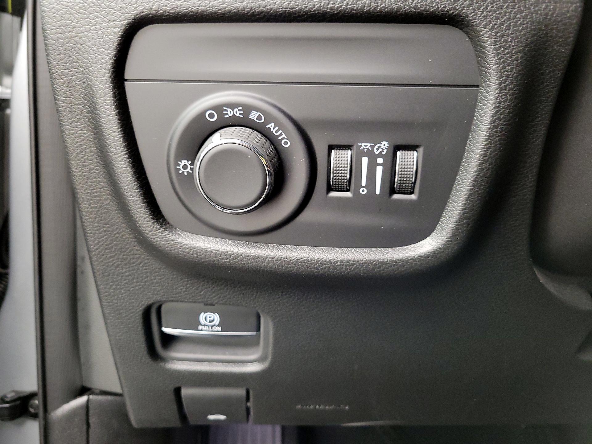 Thumbnail: 2024 Jeep Grand Cherokee - 13