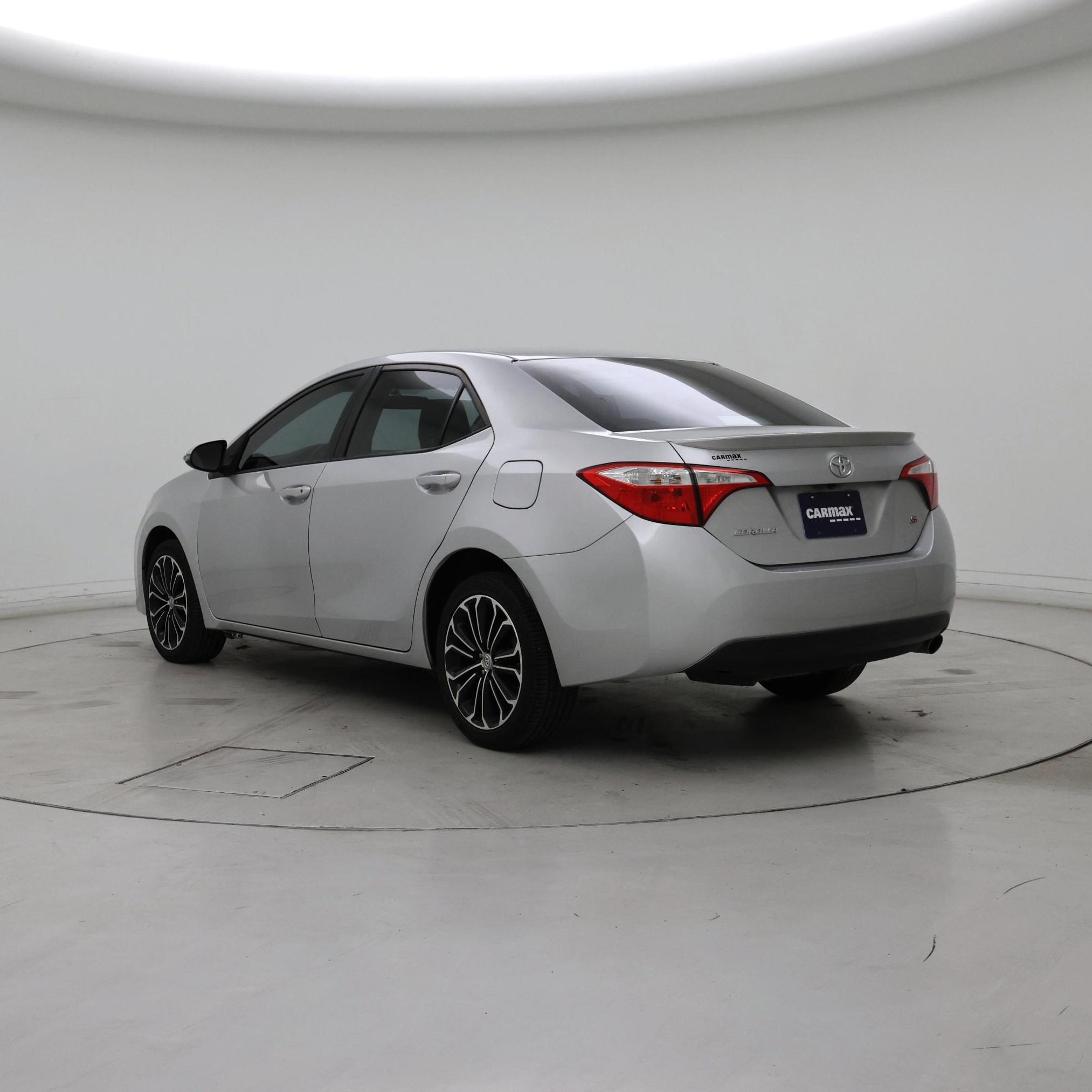 Thumbnail: 2016 Toyota Corolla - 2