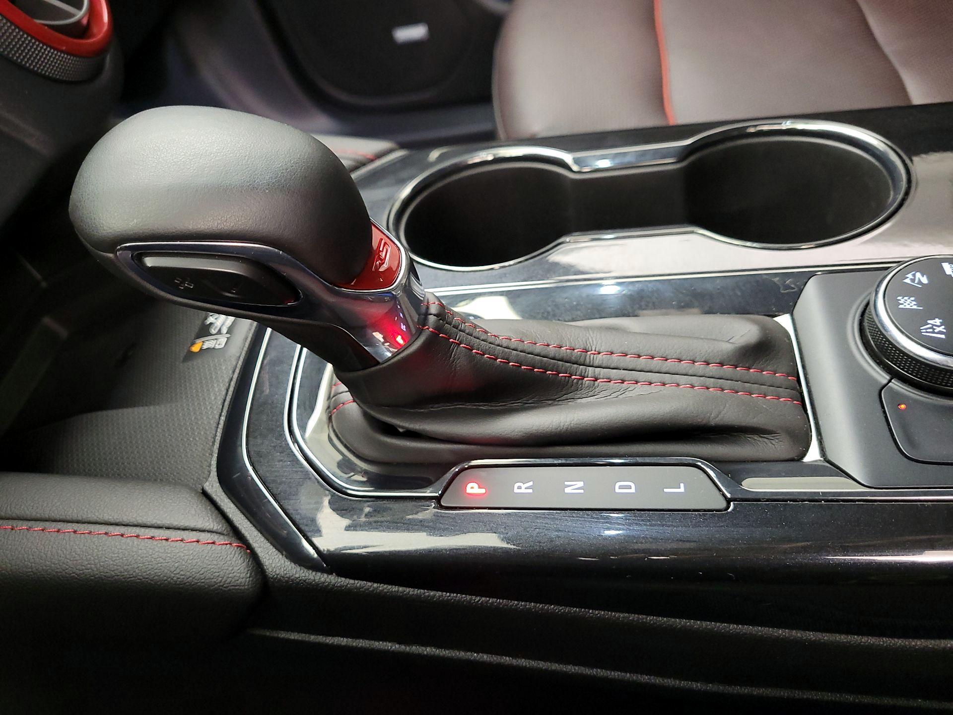 Thumbnail: 2023 Chevrolet Blazer - 18