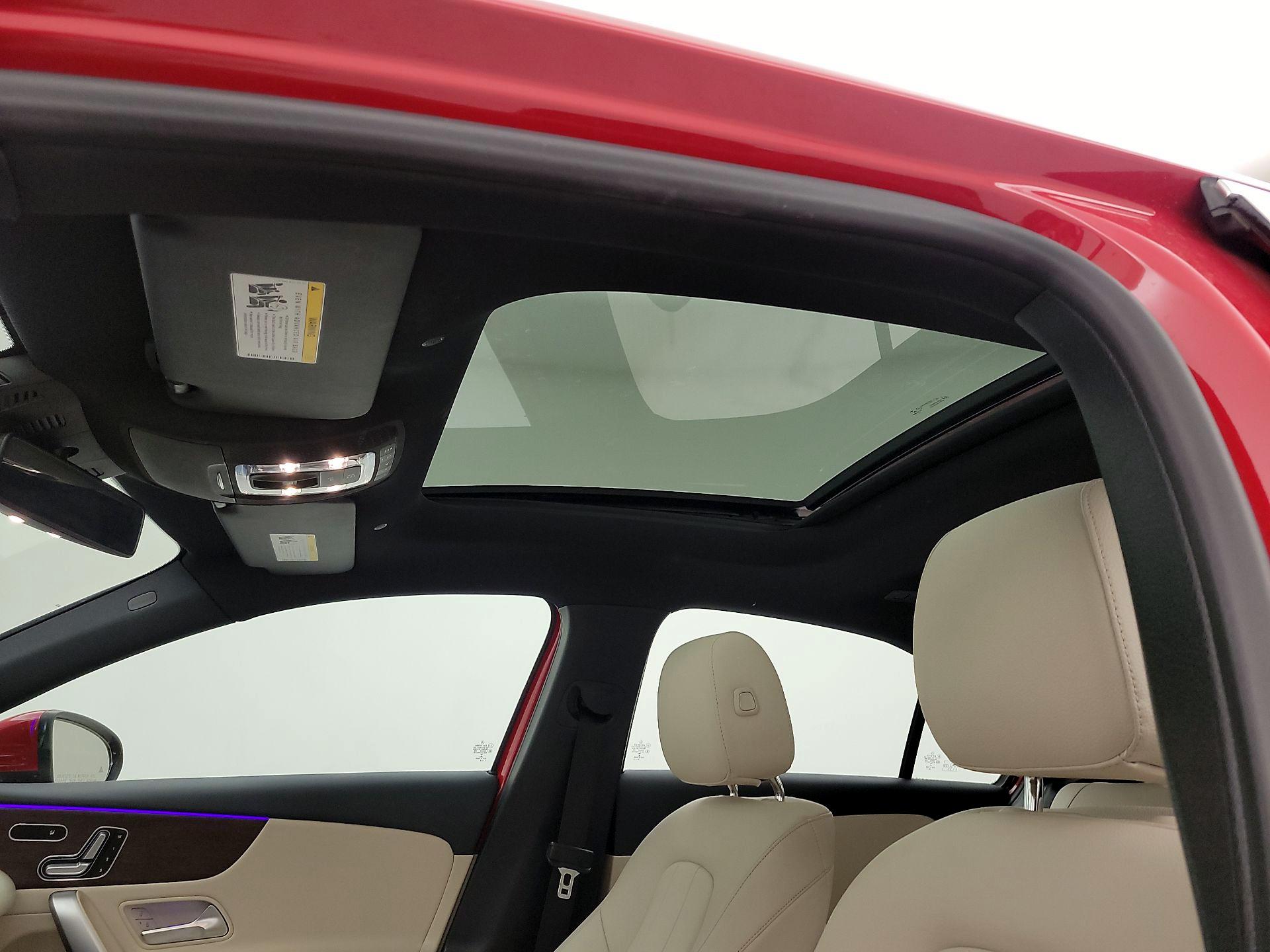 Thumbnail: 2019 Mercedes-Benz A-Class - 17