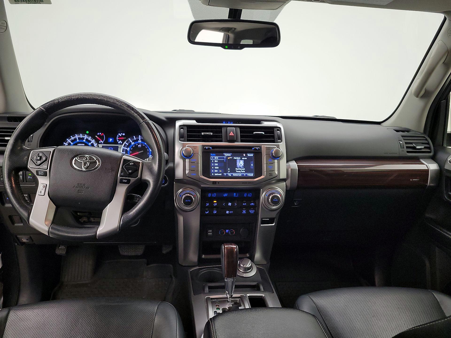 Thumbnail: 2016 Toyota 4Runner - 9